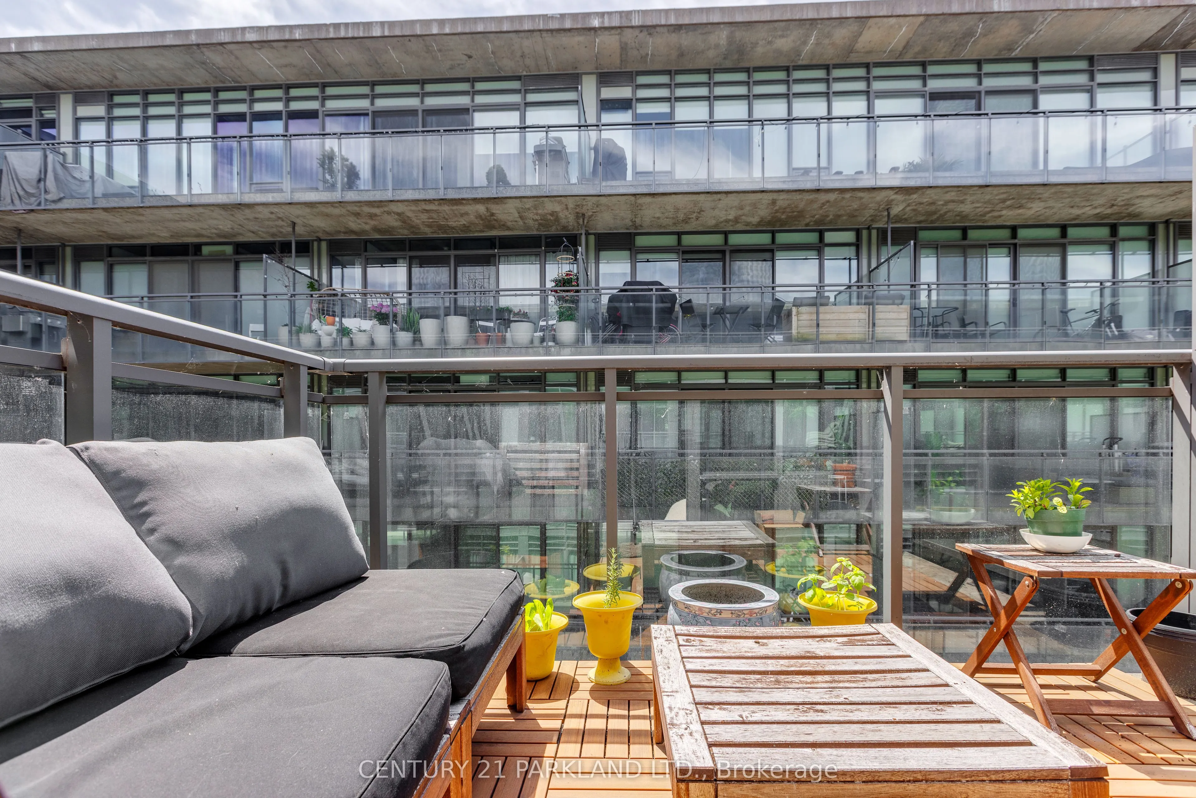 90 Broadview Avenue, #720