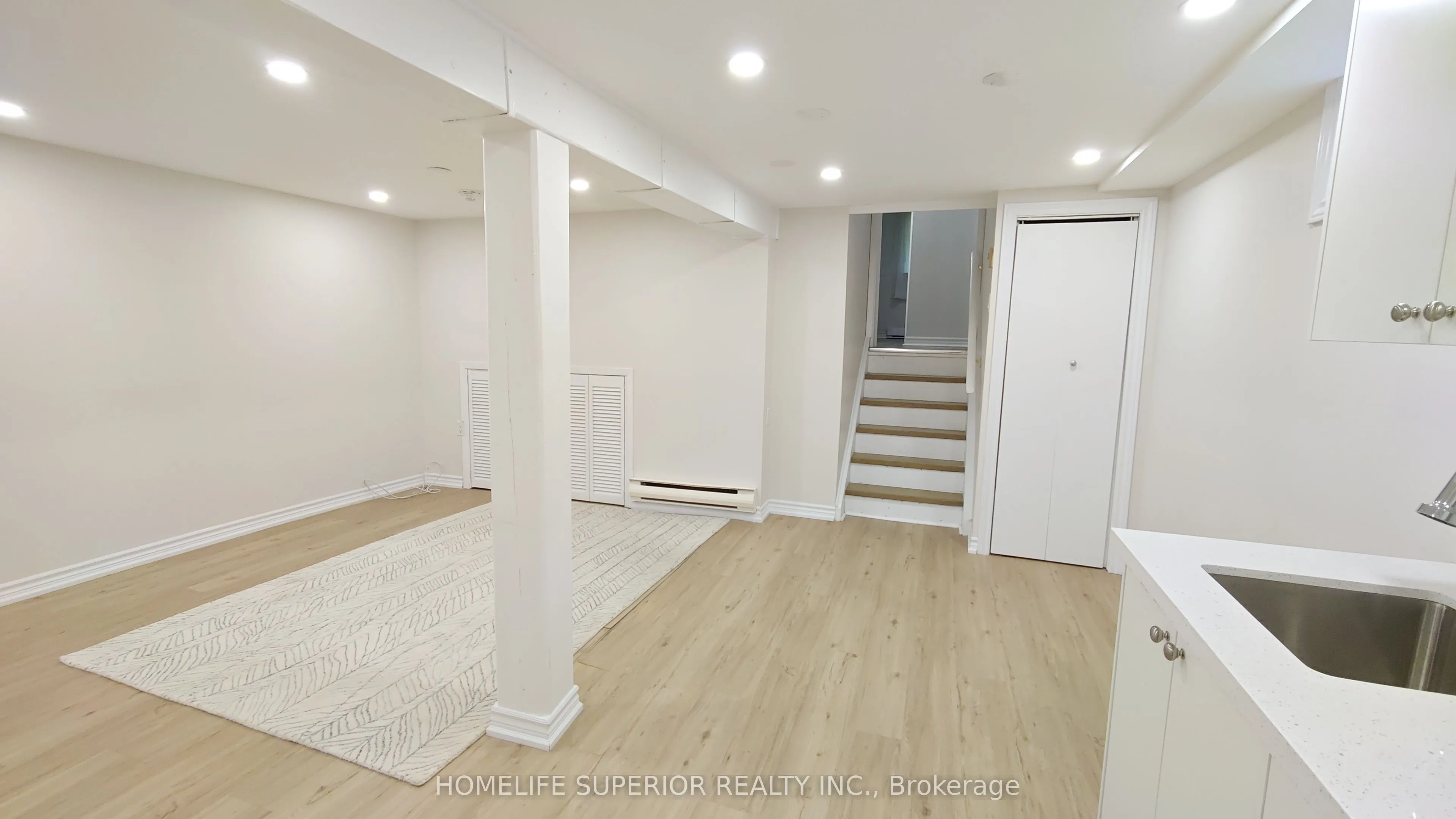 292 Brighton Court, #Lower