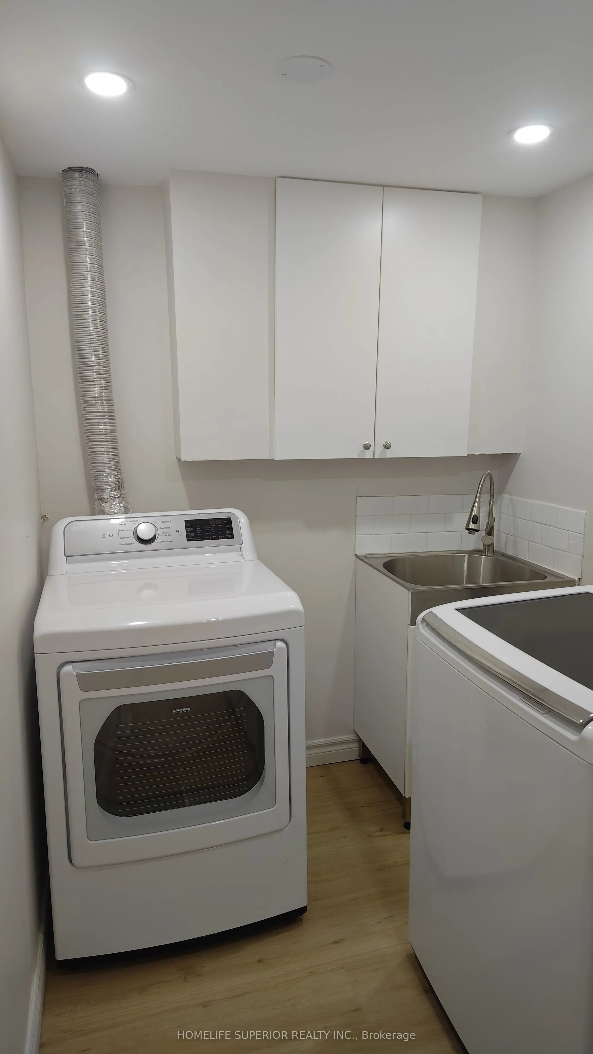 292 Brighton Court, #Lower