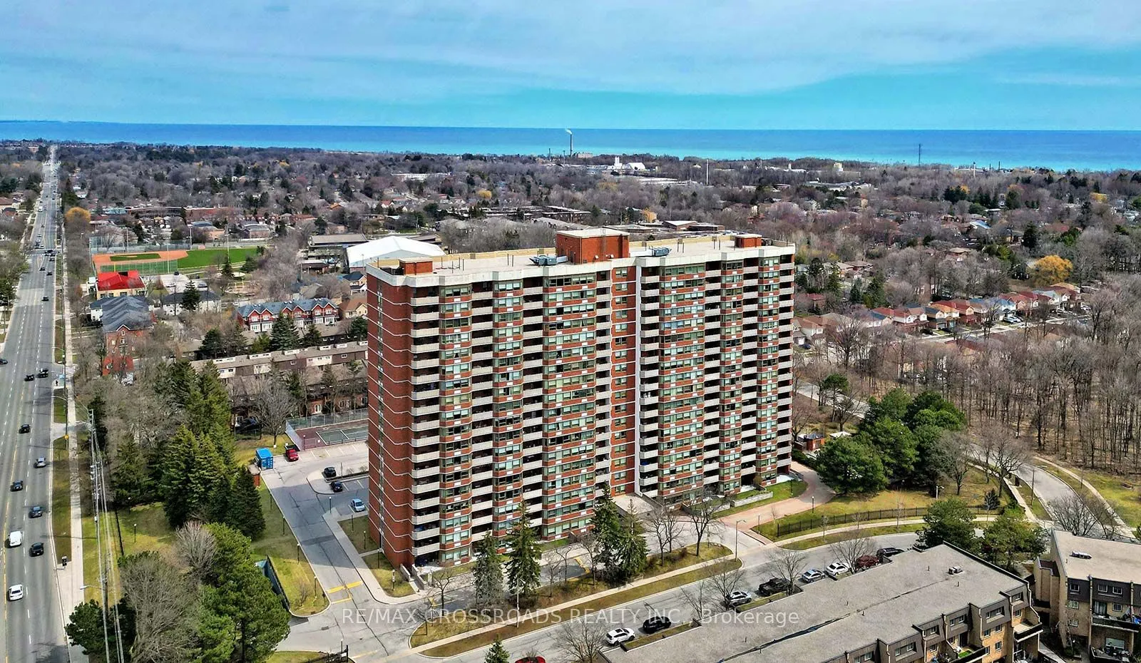 121 Ling Road, #910