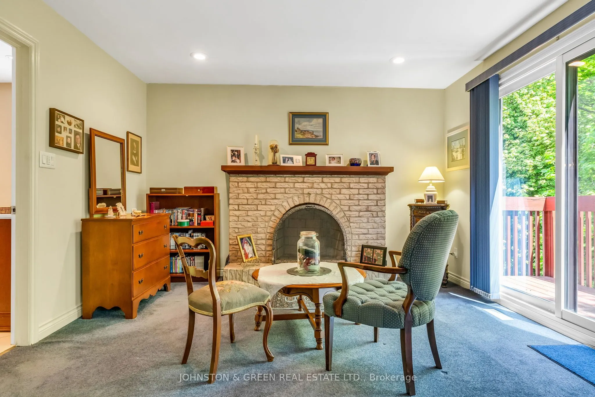 1 Woodvale Crescent