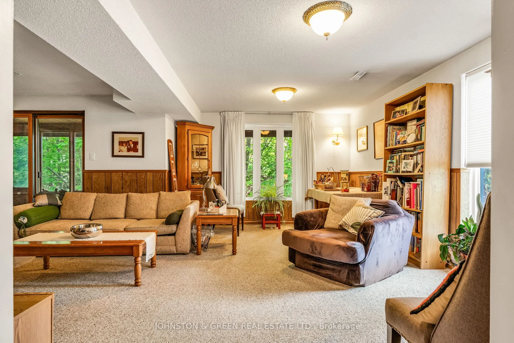 1 Woodvale Crescent