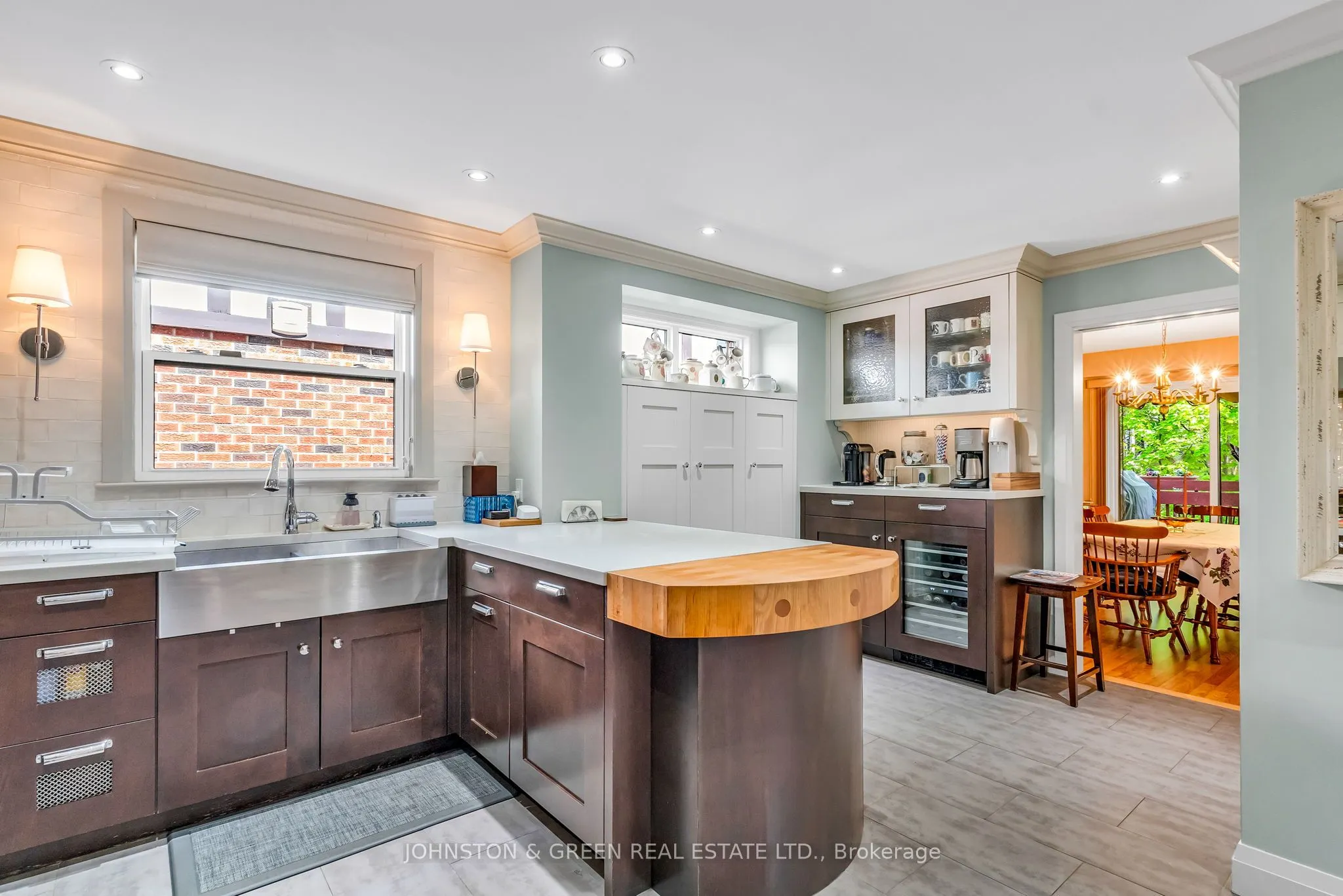 1 Woodvale Crescent