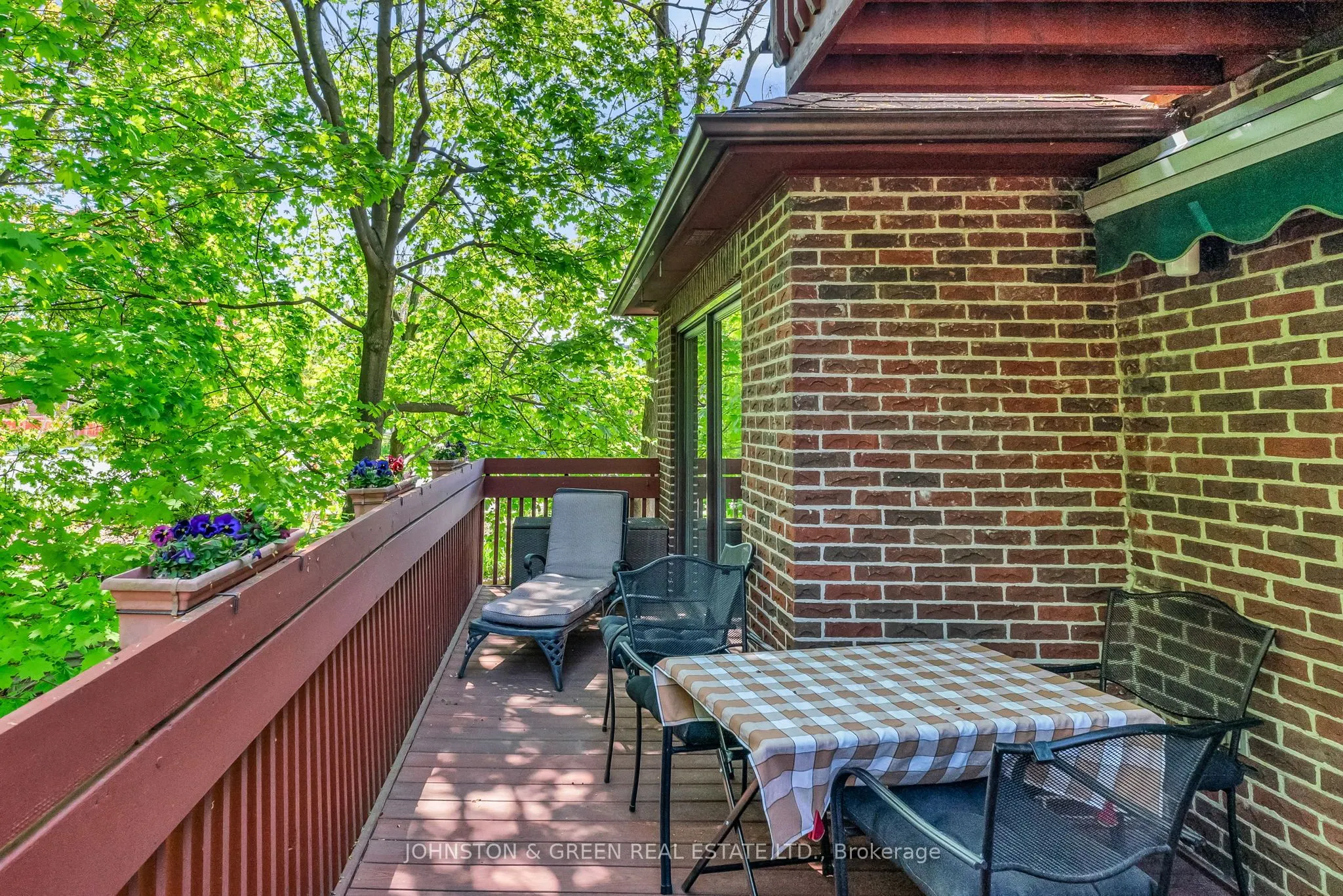 1 Woodvale Crescent