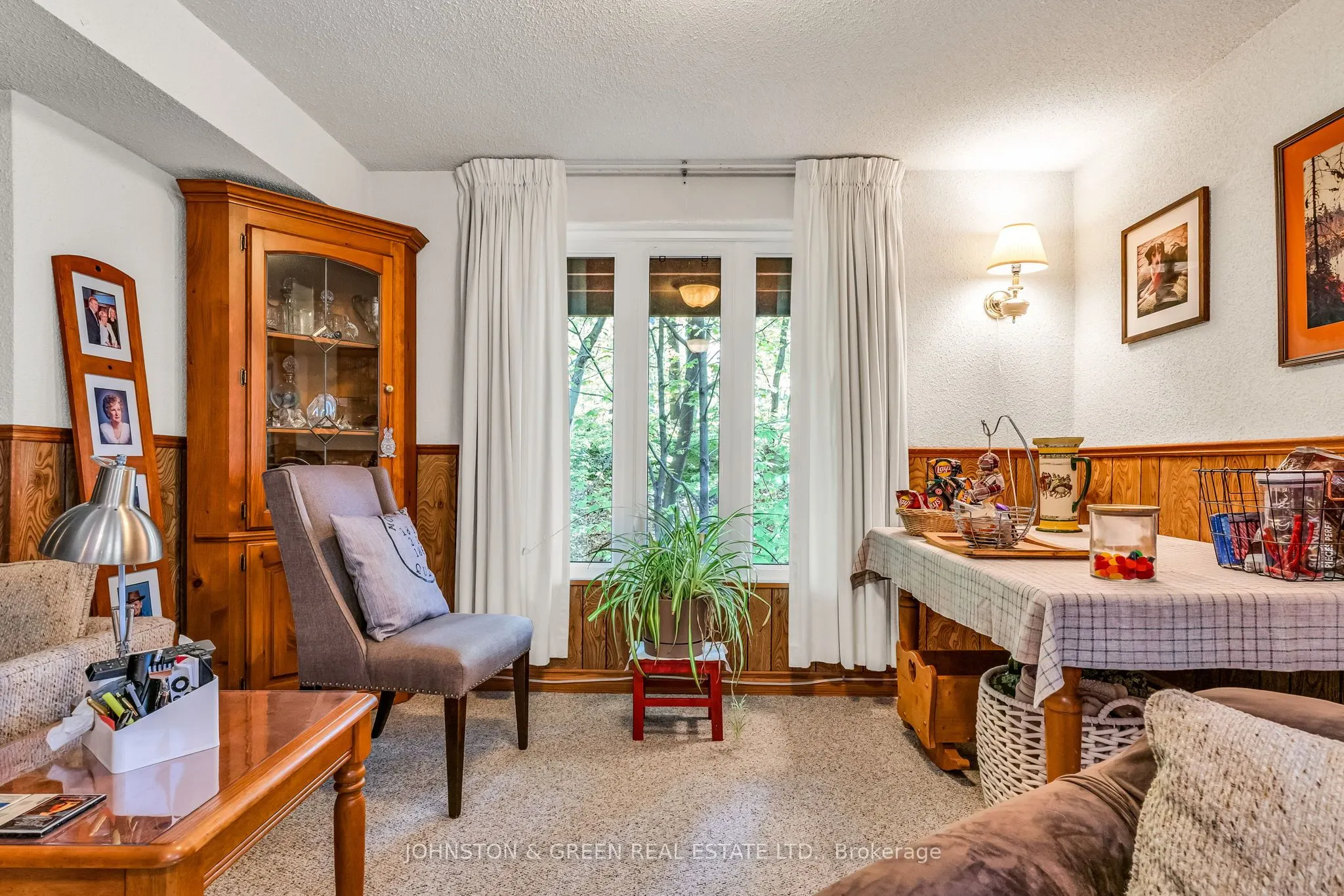 1 Woodvale Crescent