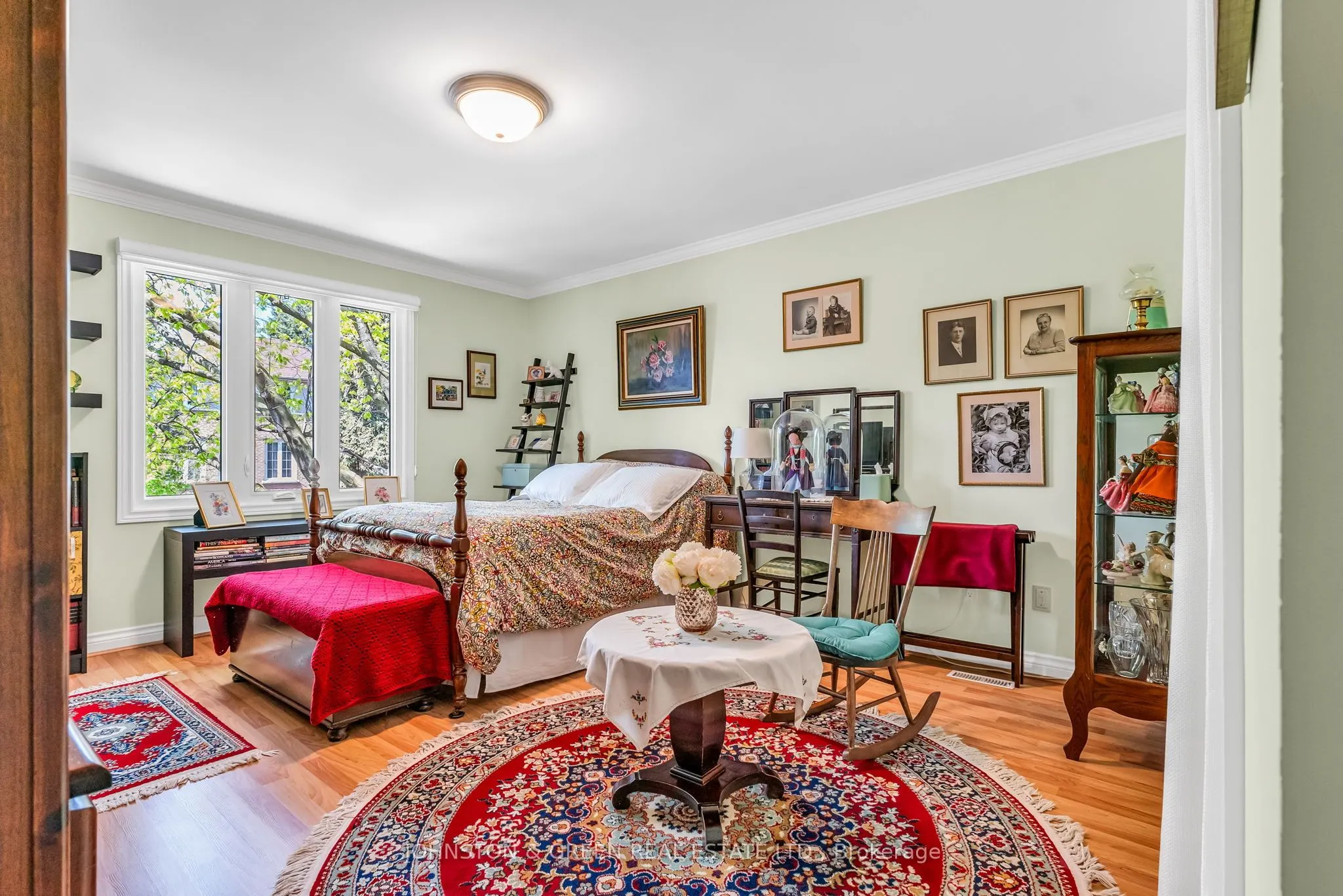 1 Woodvale Crescent
