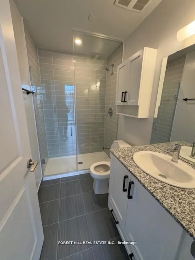10 MEADOWGLEN Place, #PH02