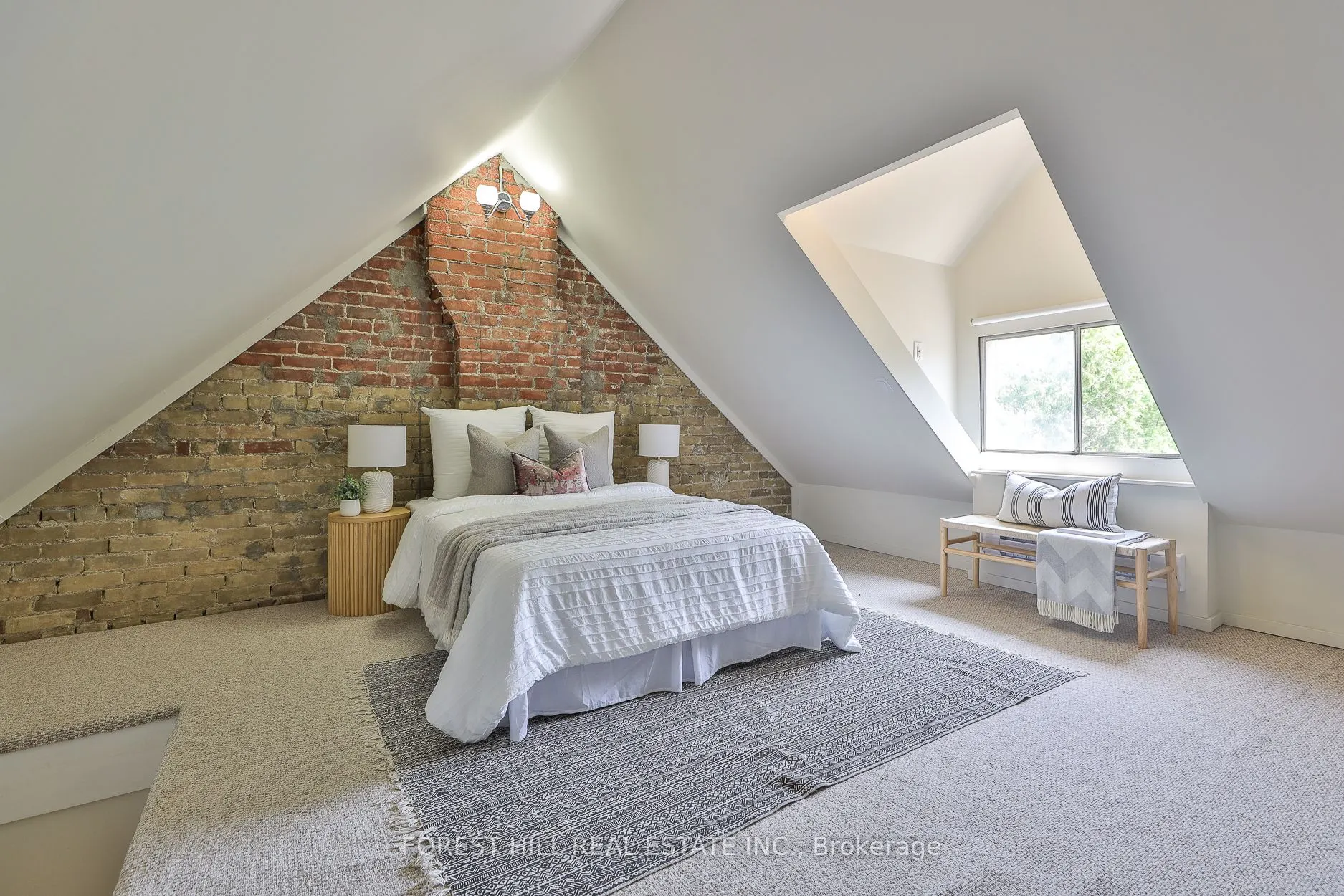 76 Sparkhall Avenue