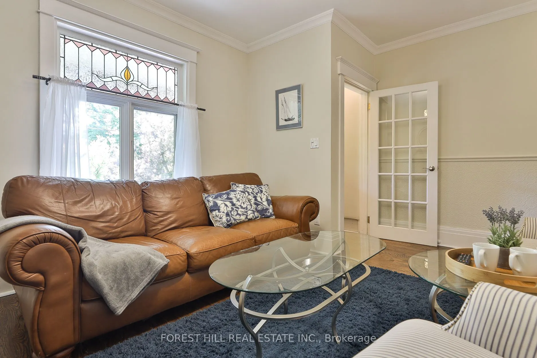 76 Sparkhall Avenue