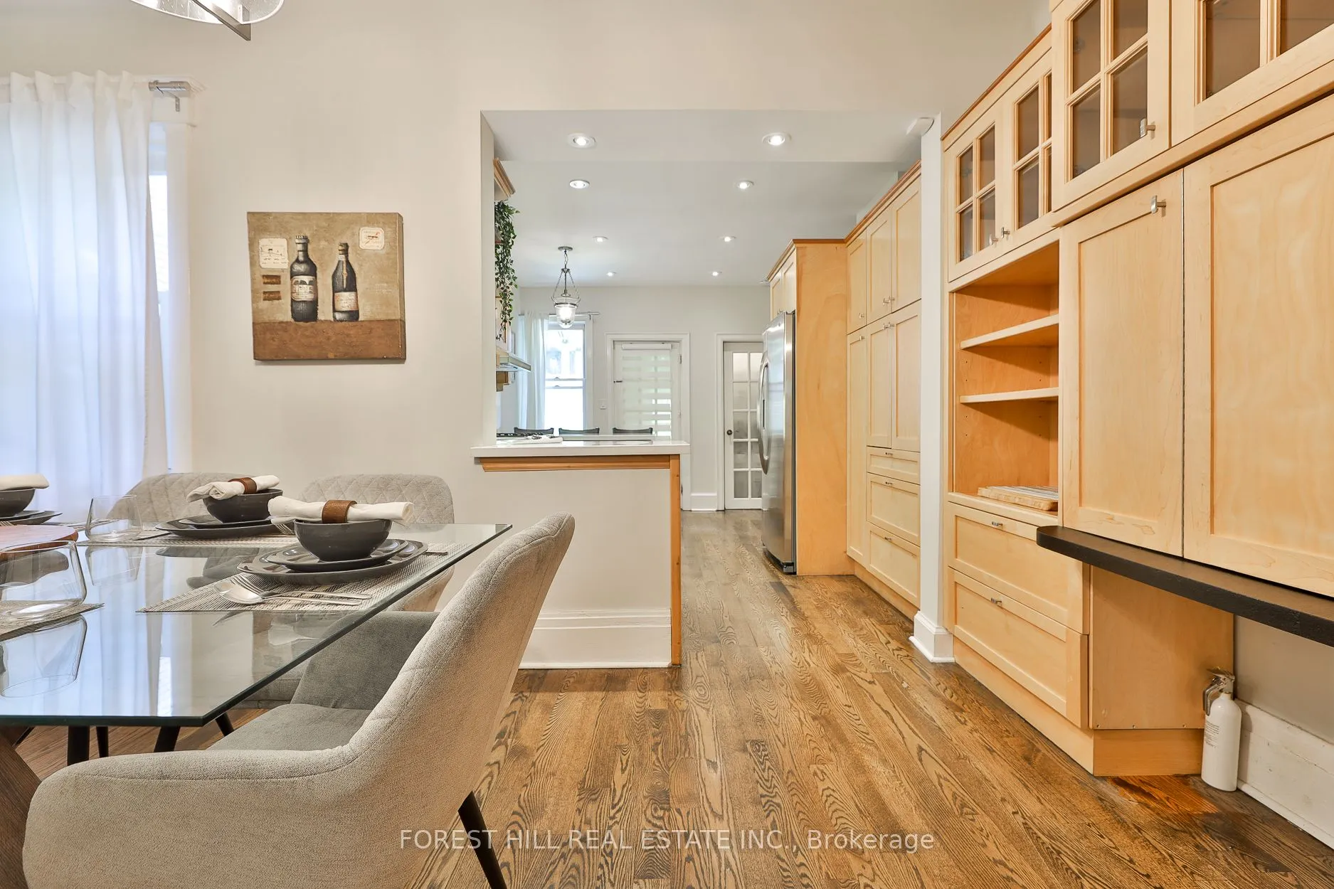 76 Sparkhall Avenue
