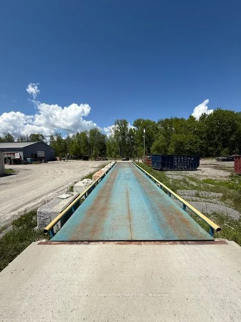 4752 Durham Regional Hwy 2 Road