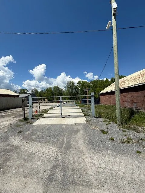4752 Durham Regional Hwy 2 Road