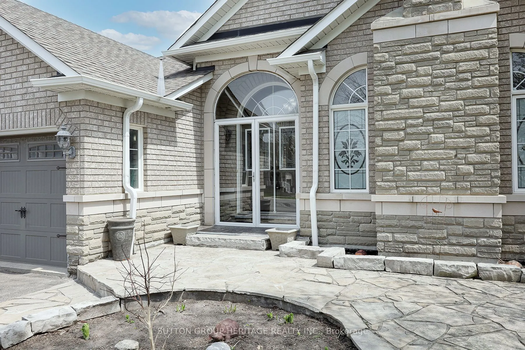 57 Kimberly Drive