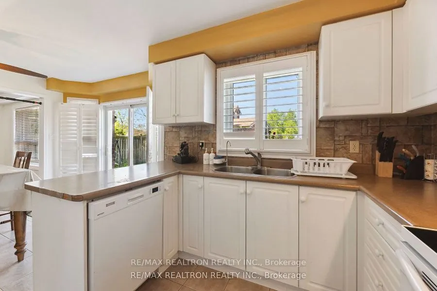 70 Padfield Drive