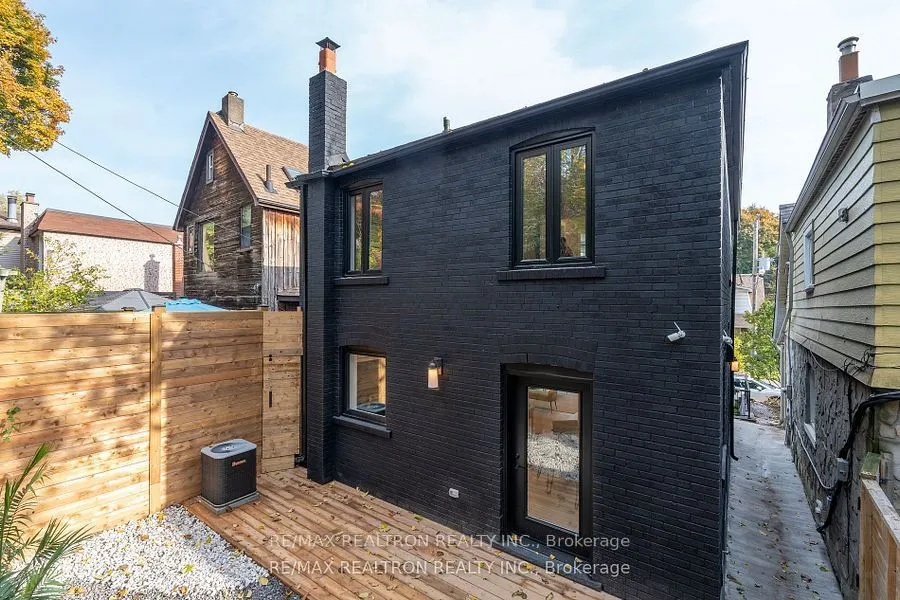 254 Hastings Avenue