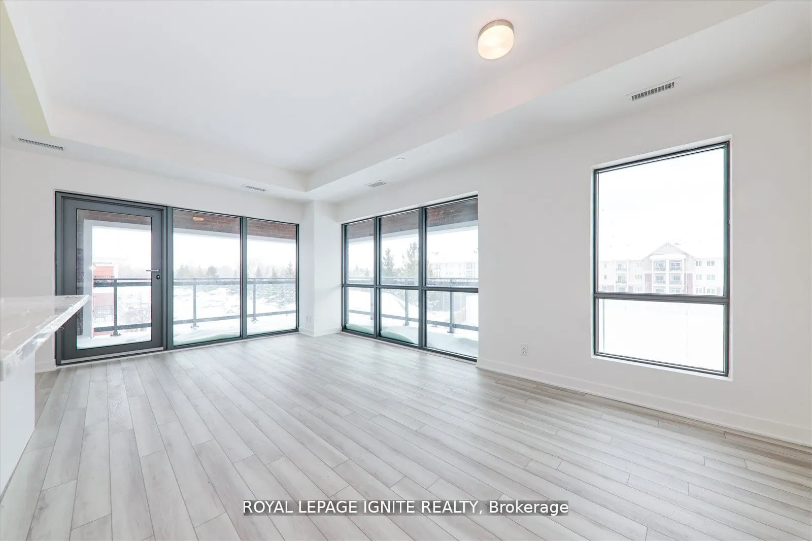 55 Clarington Boulevard, #1103