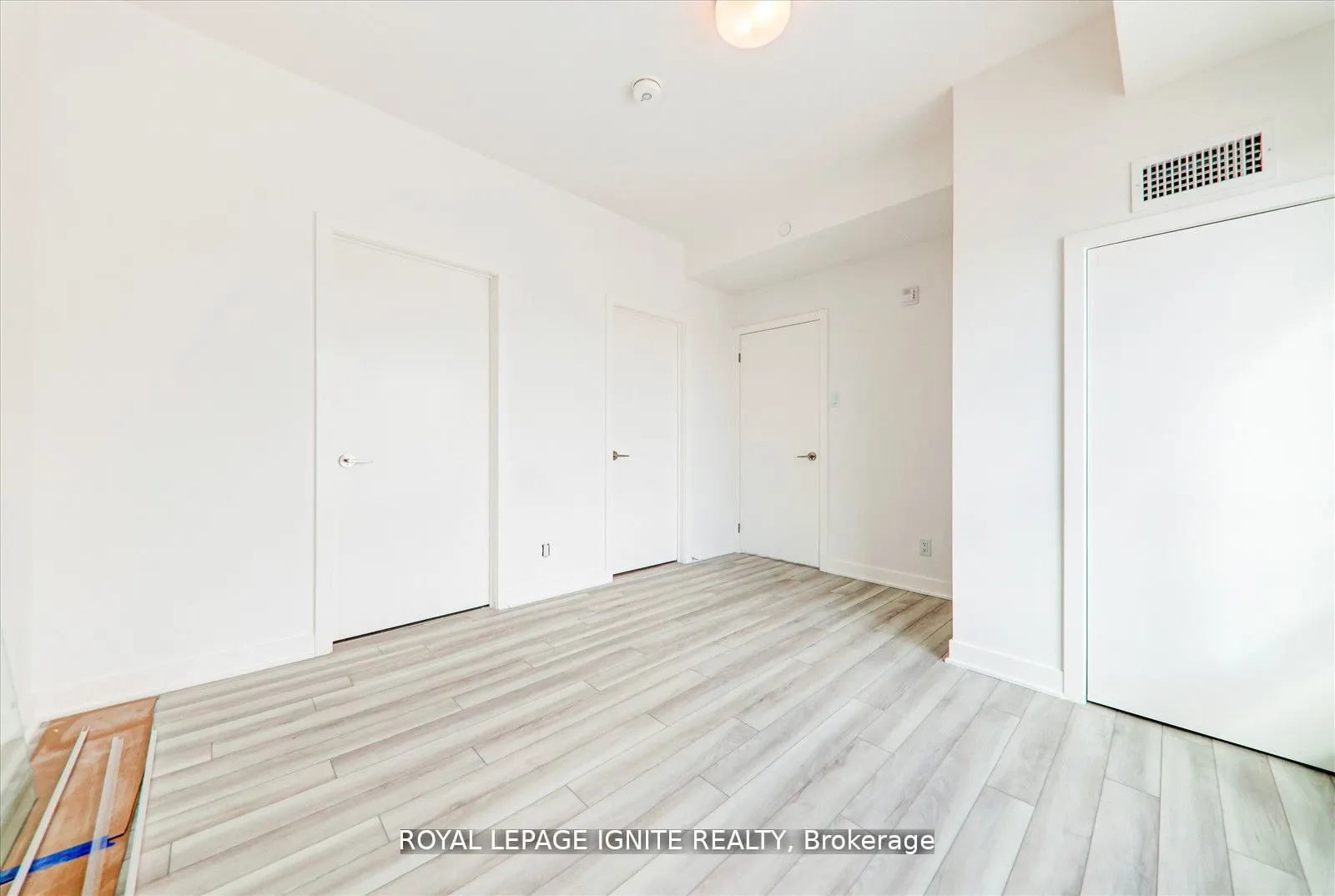55 Clarington Boulevard, #1103