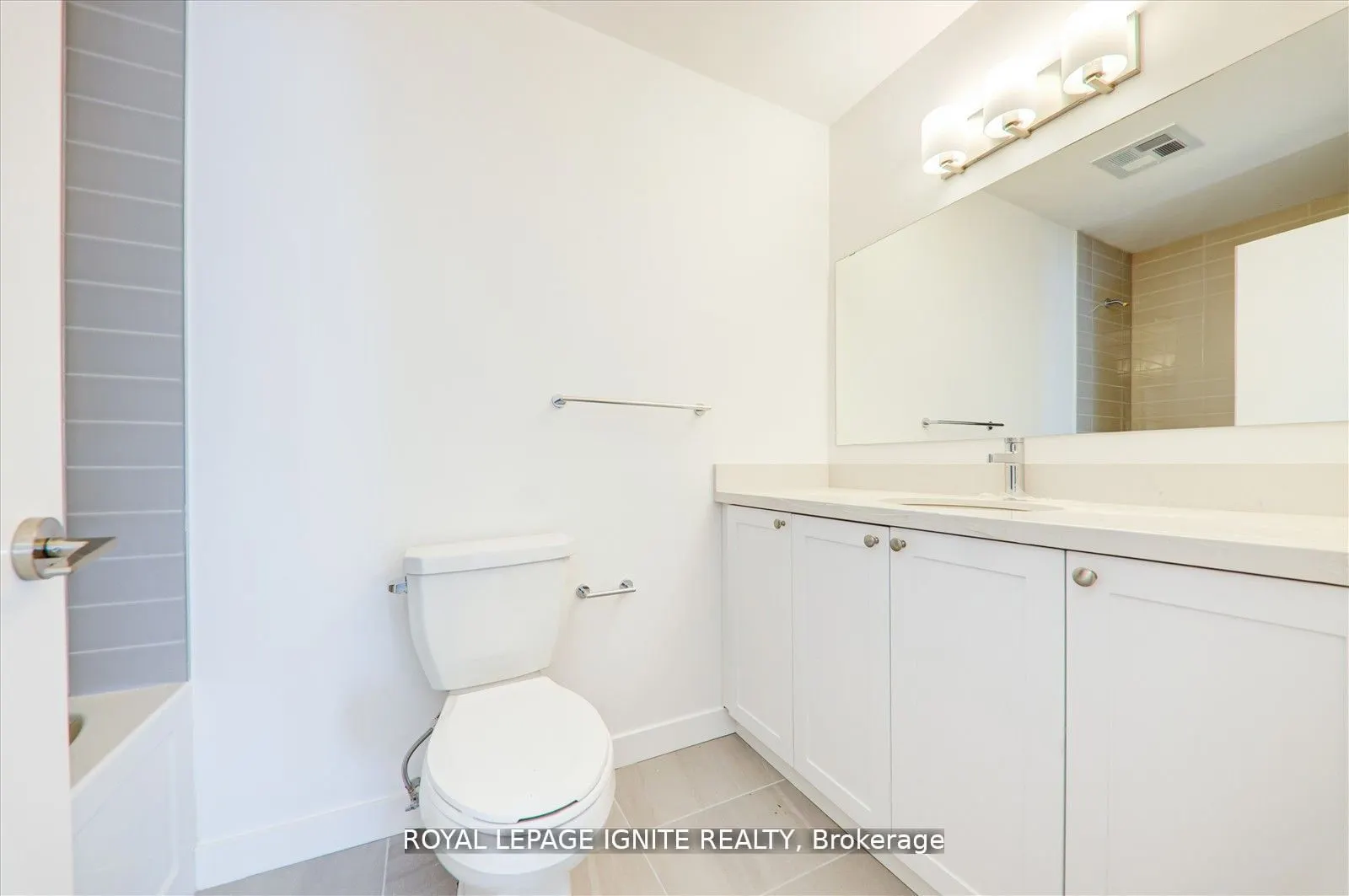 55 Clarington Boulevard, #1103