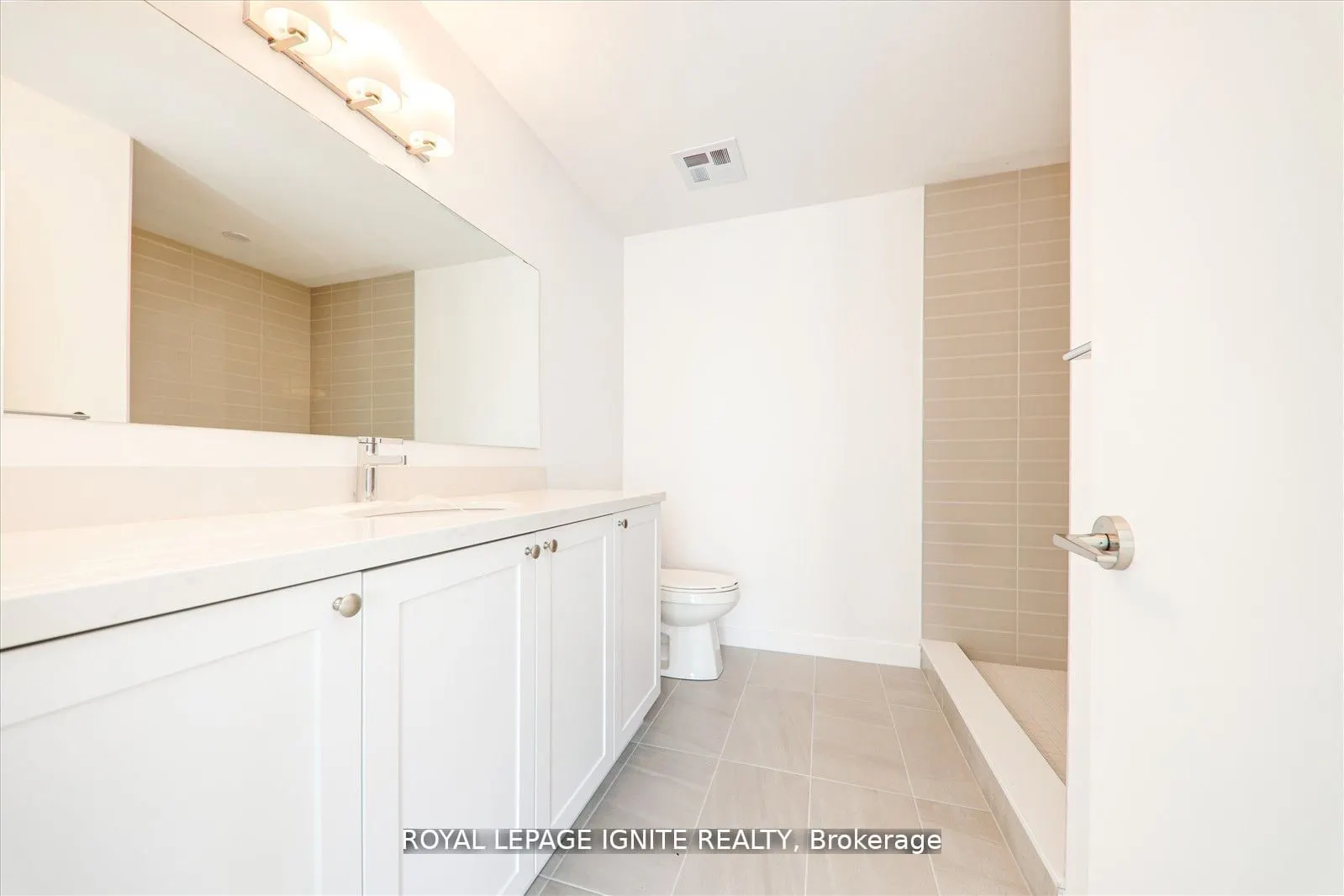 55 Clarington Boulevard, #1103