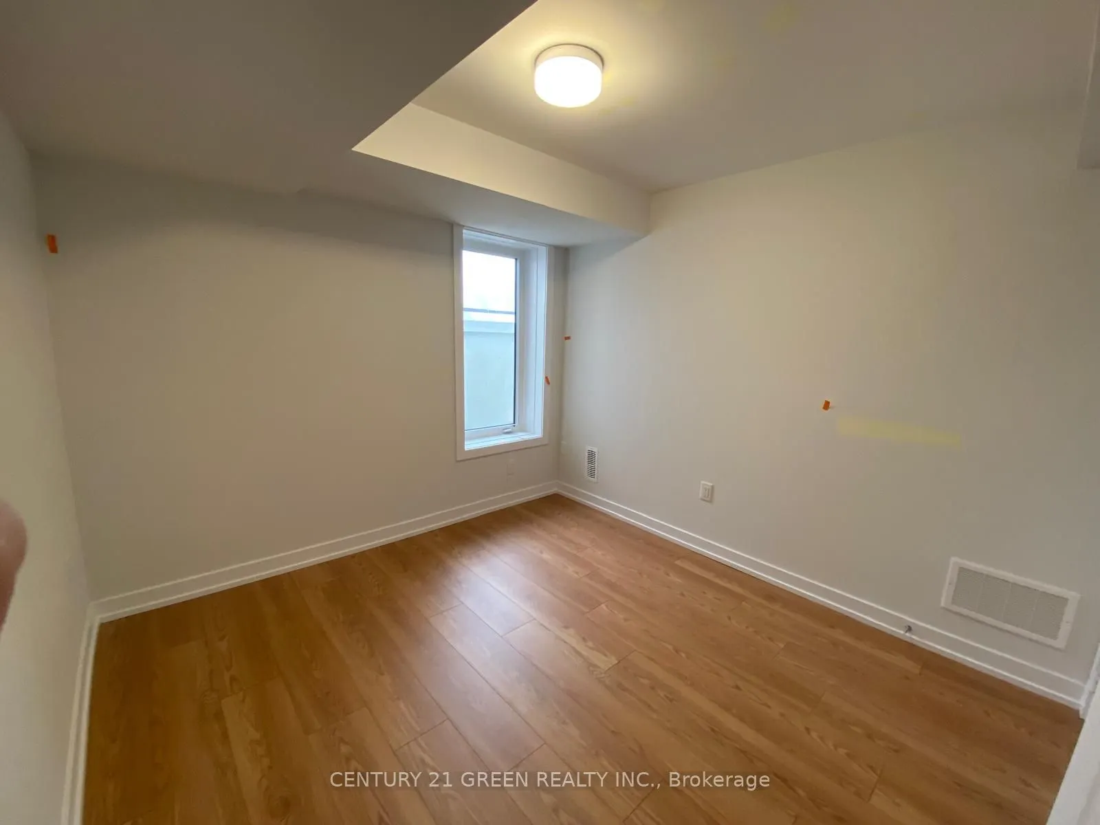 29 Danielle Moore Circle, #Lower