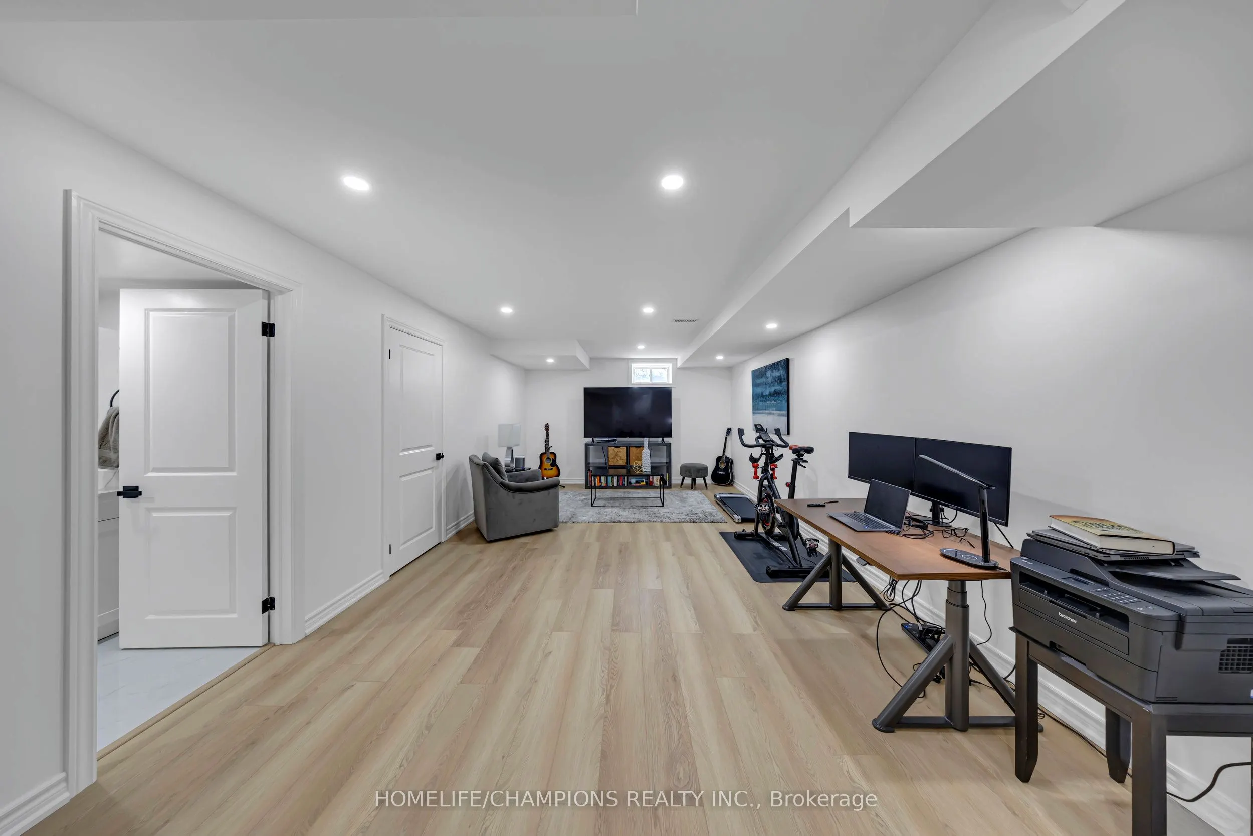 38 Longshore Way