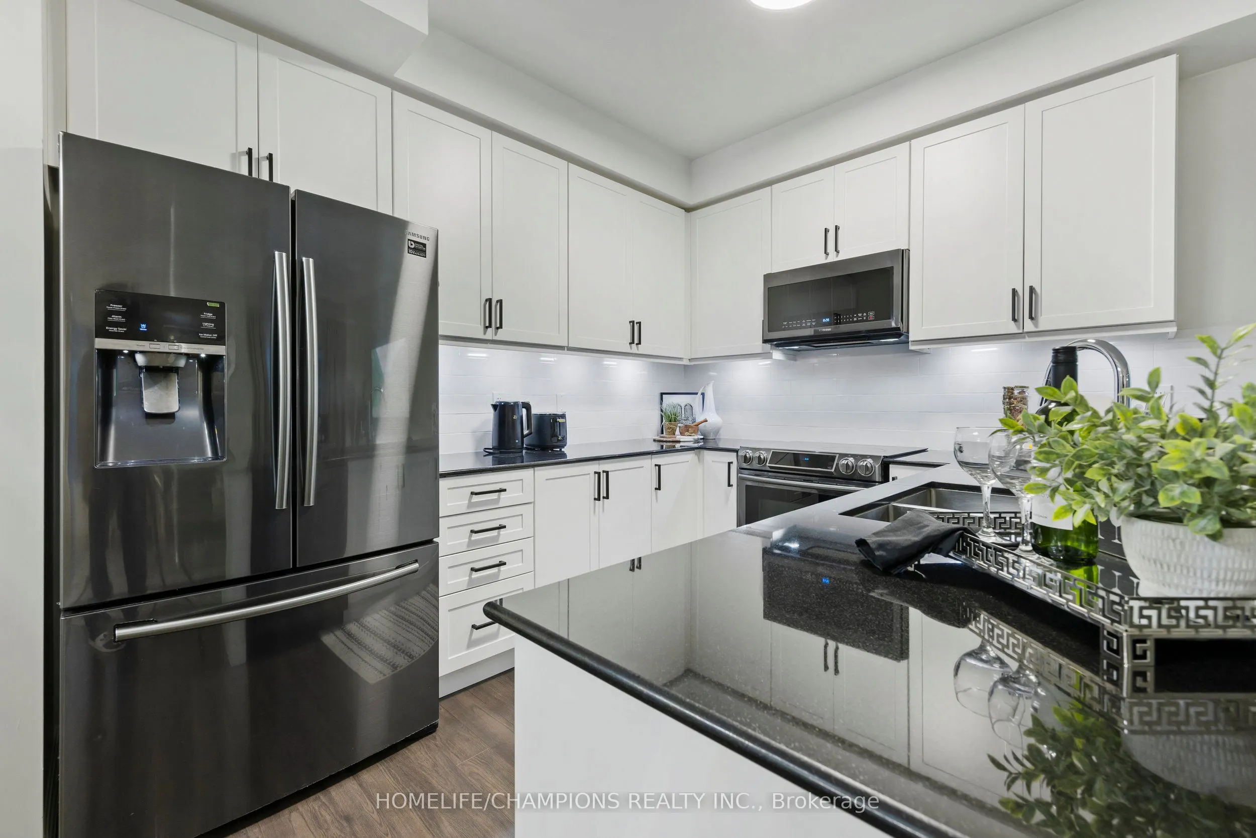 38 Longshore Way