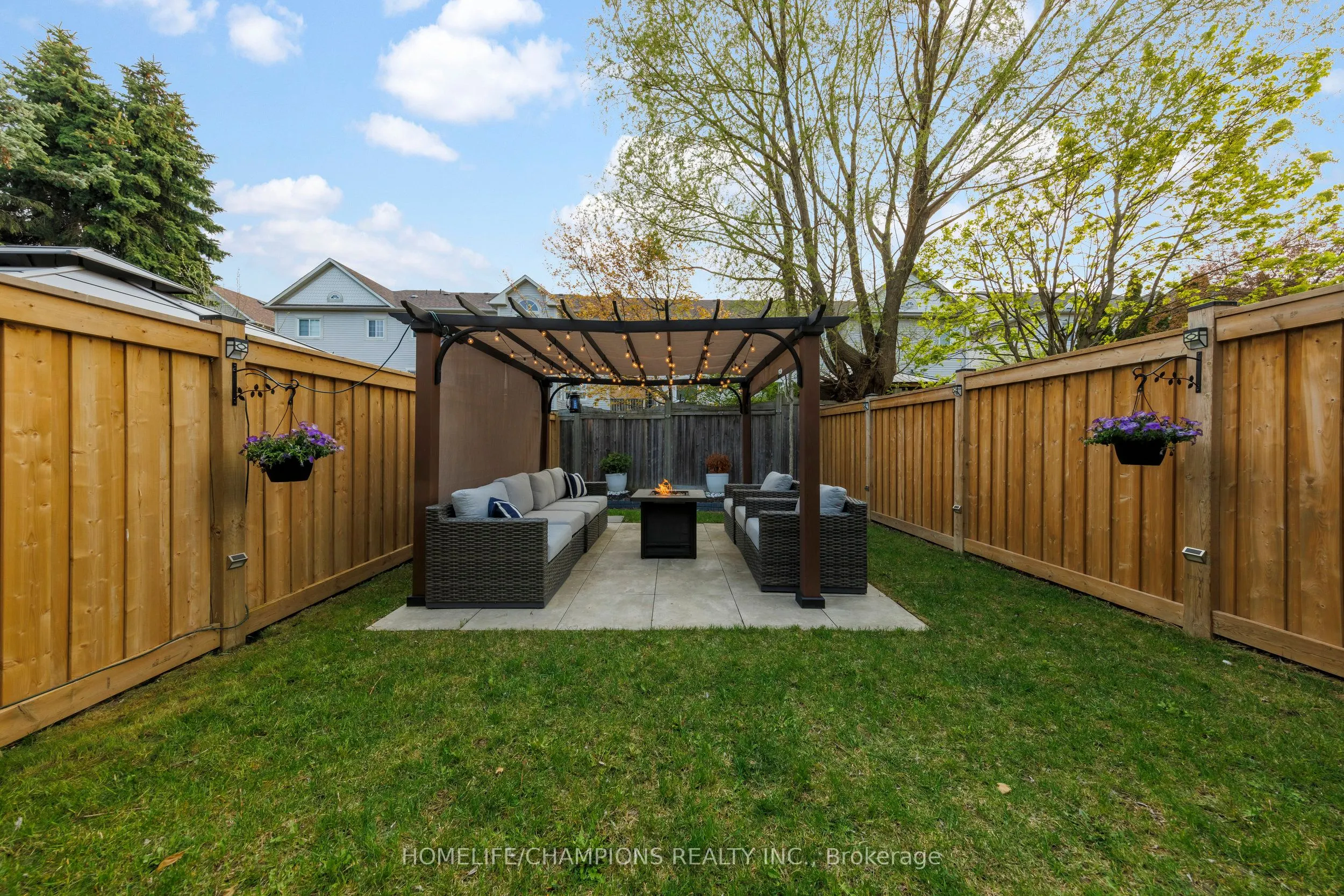 38 Longshore Way