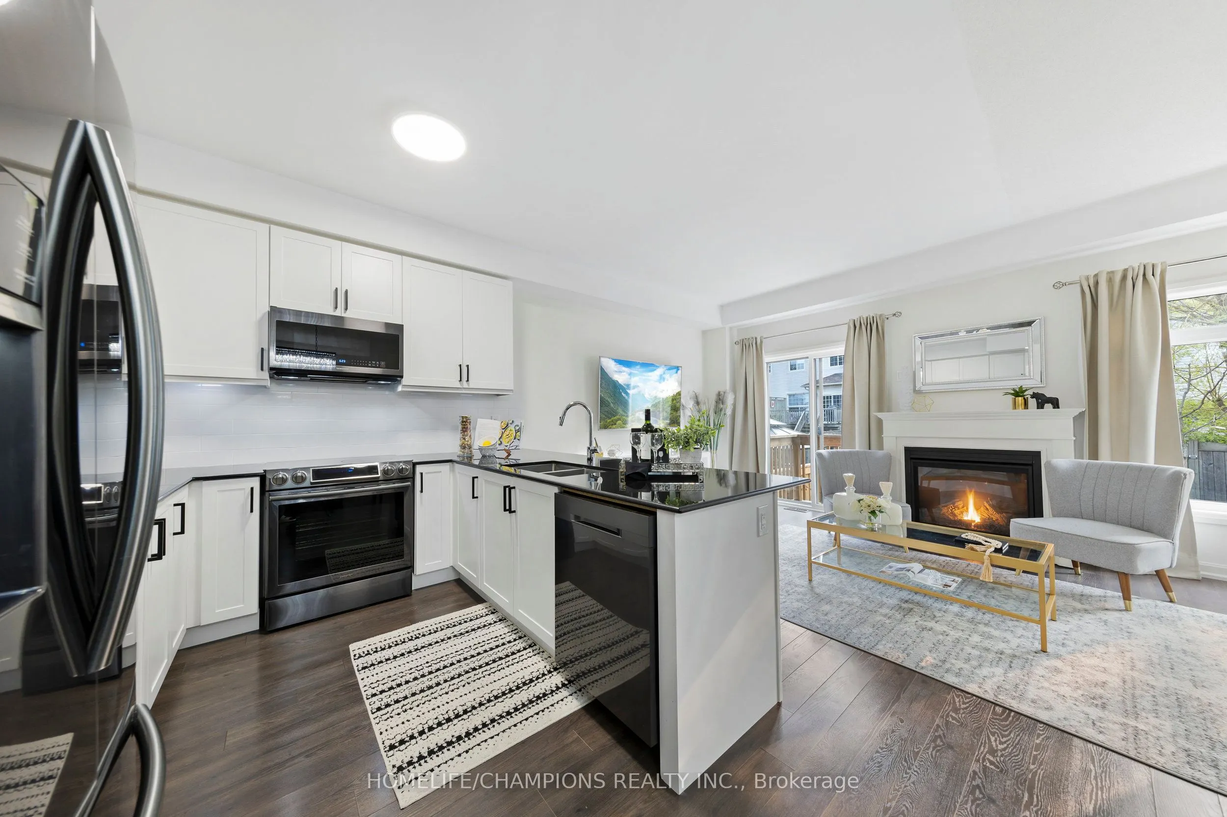 38 Longshore Way