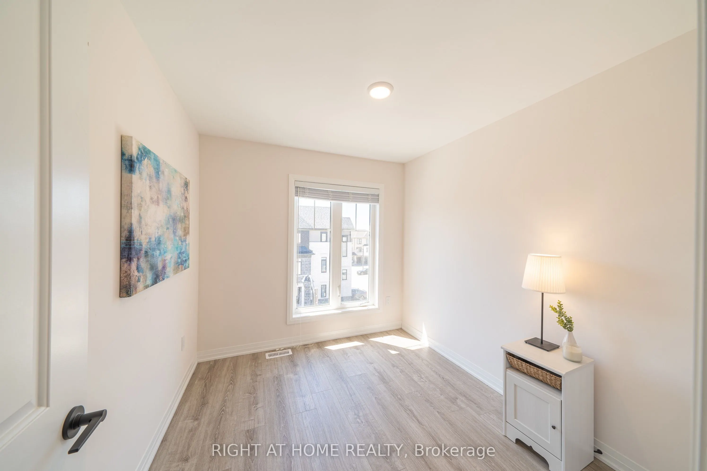 50 Ambereen Place