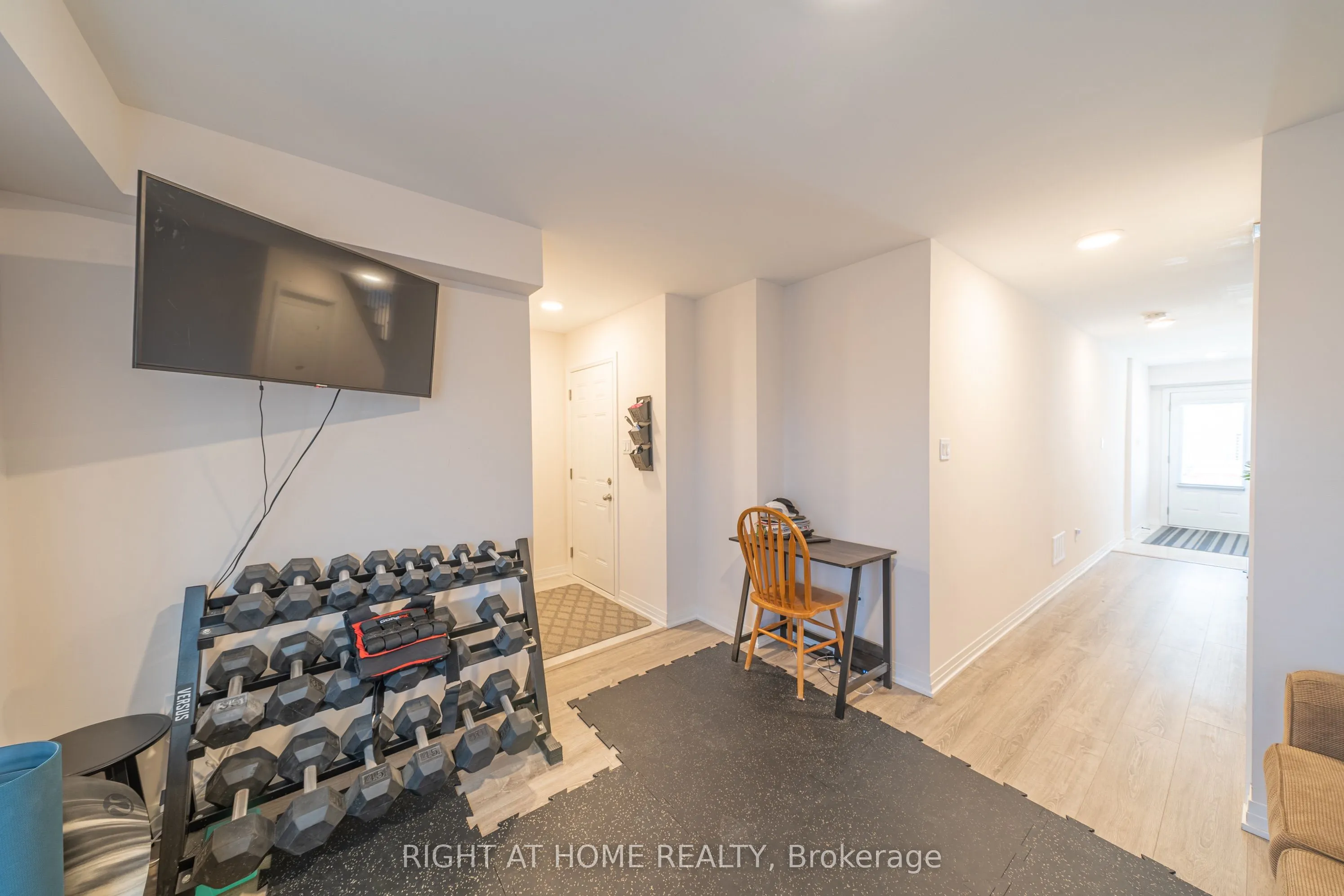 50 Ambereen Place