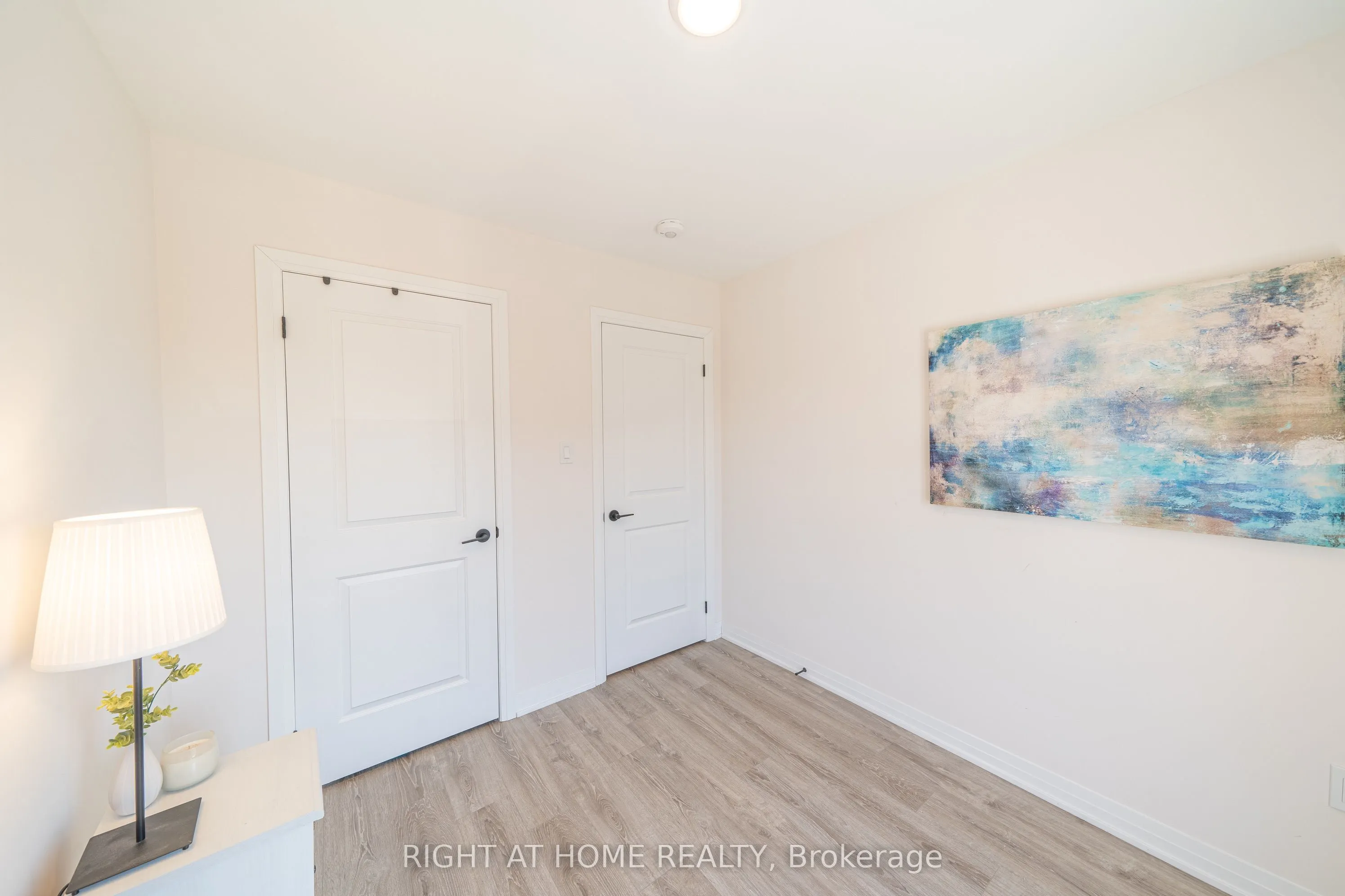 50 Ambereen Place