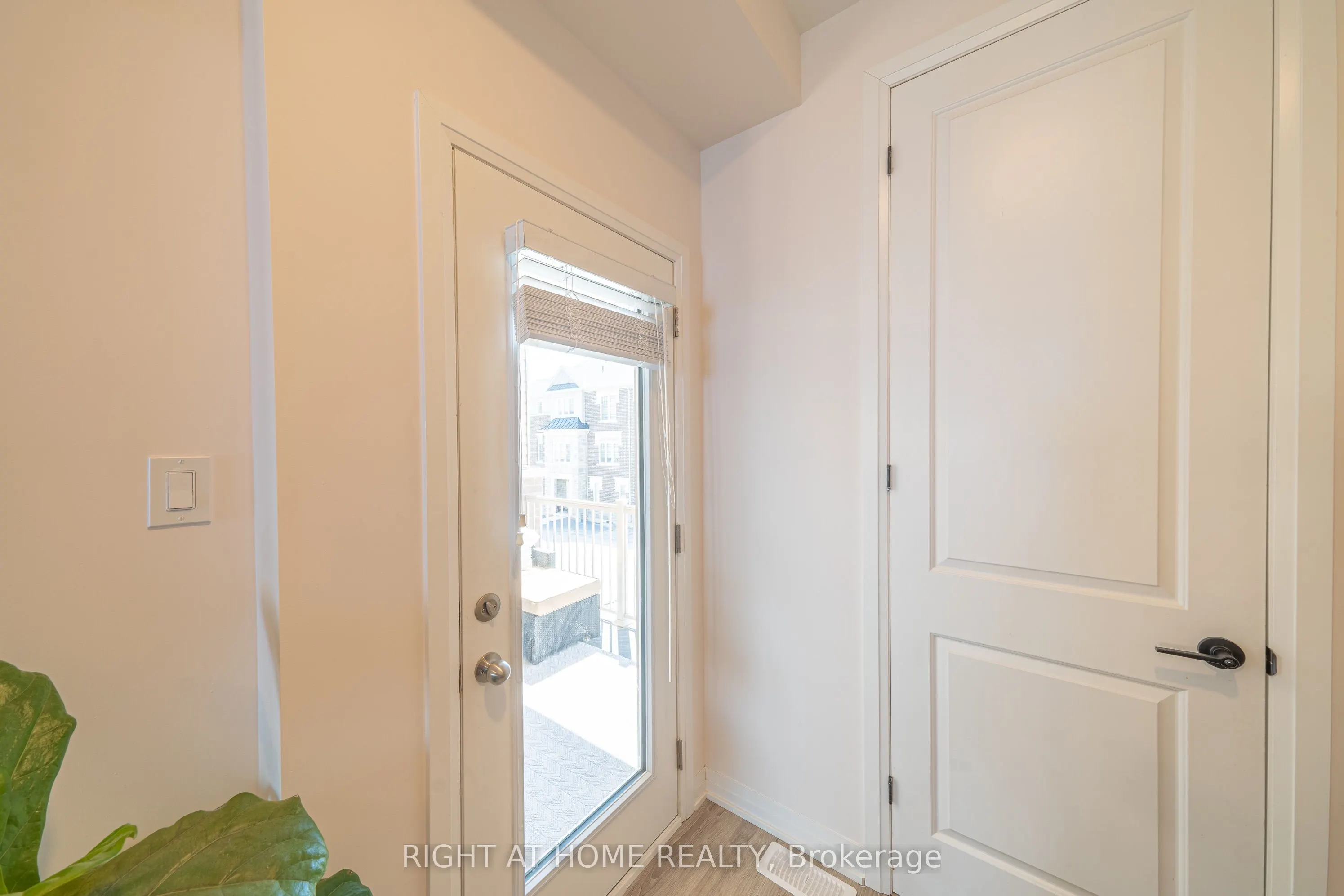 50 Ambereen Place