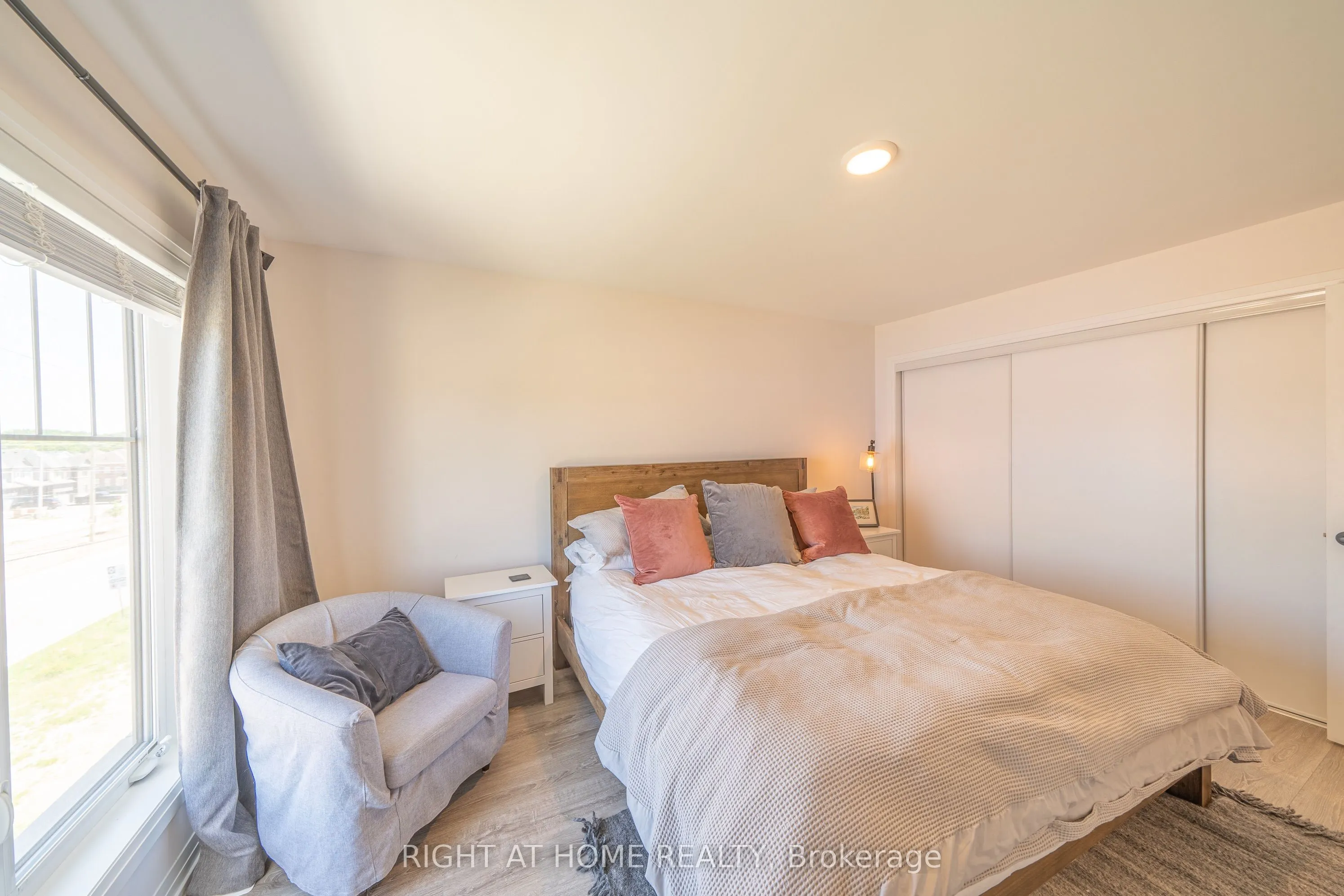 50 Ambereen Place