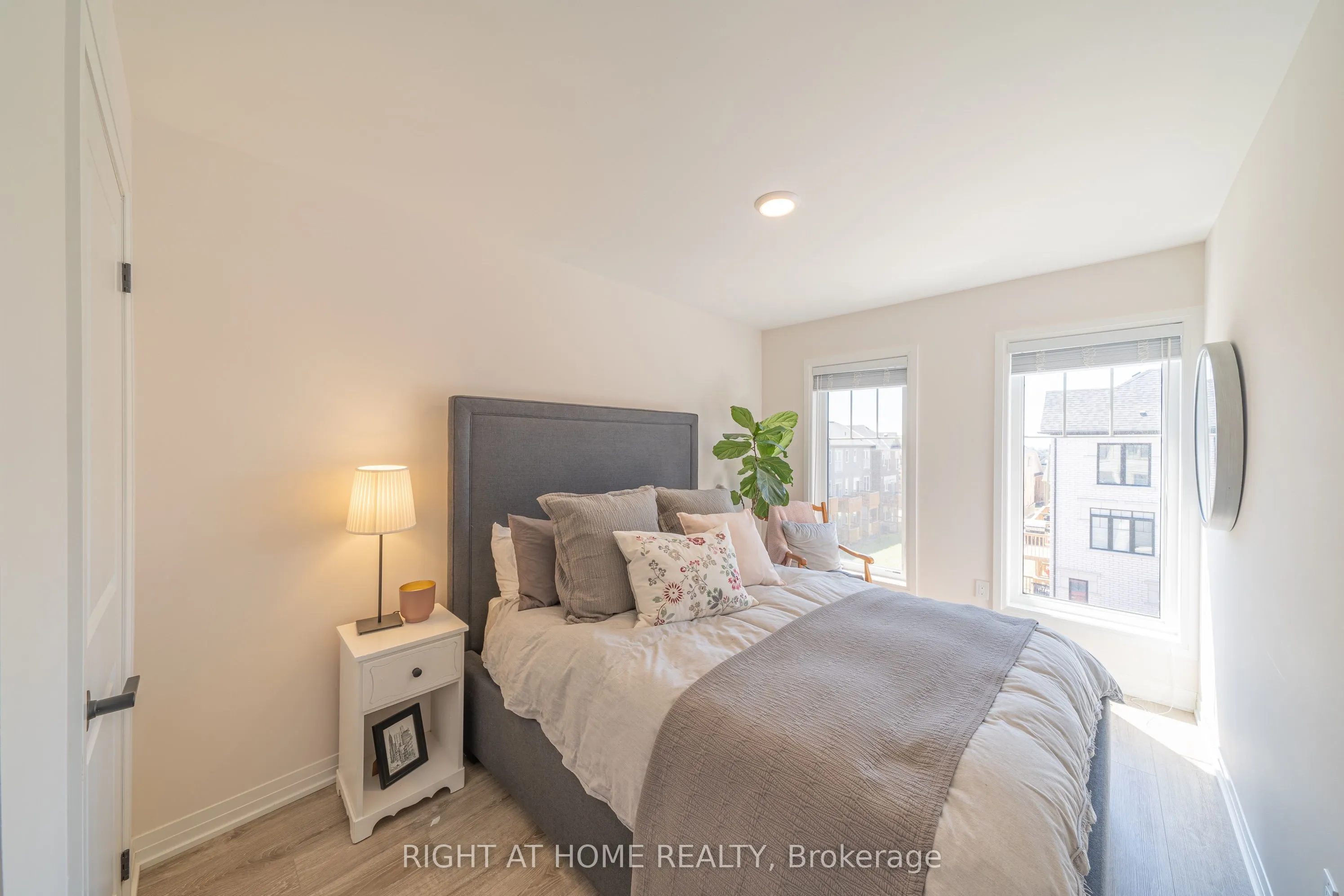 50 Ambereen Place