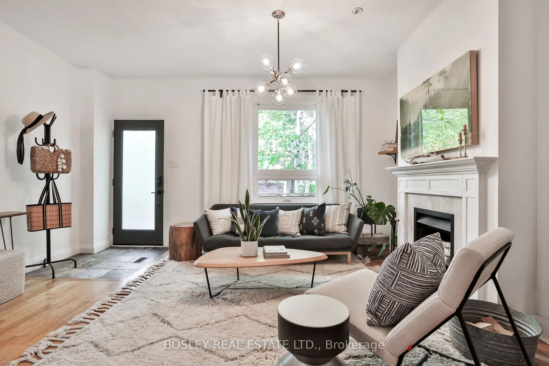 9 Prust Avenue