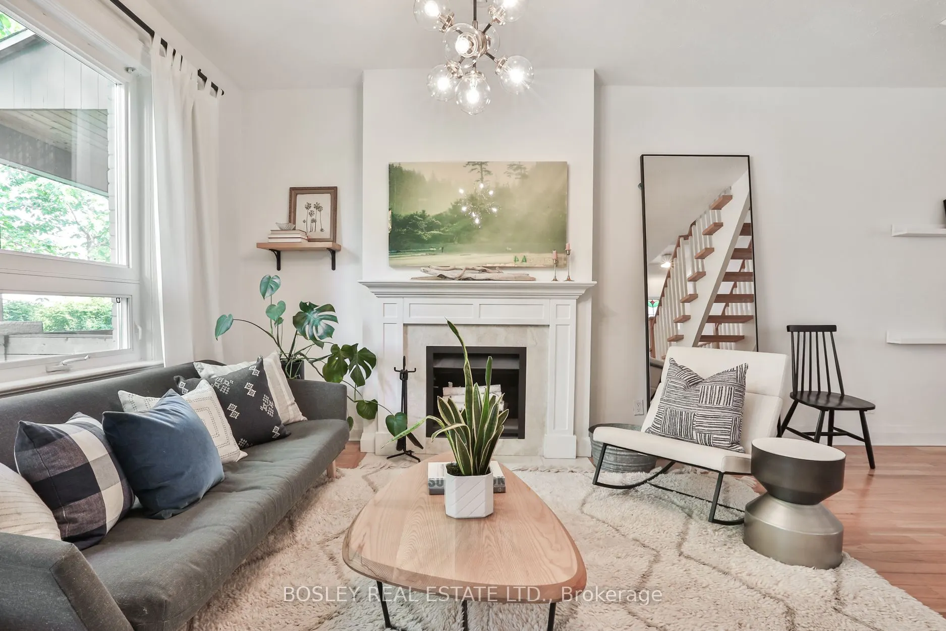 9 Prust Avenue
