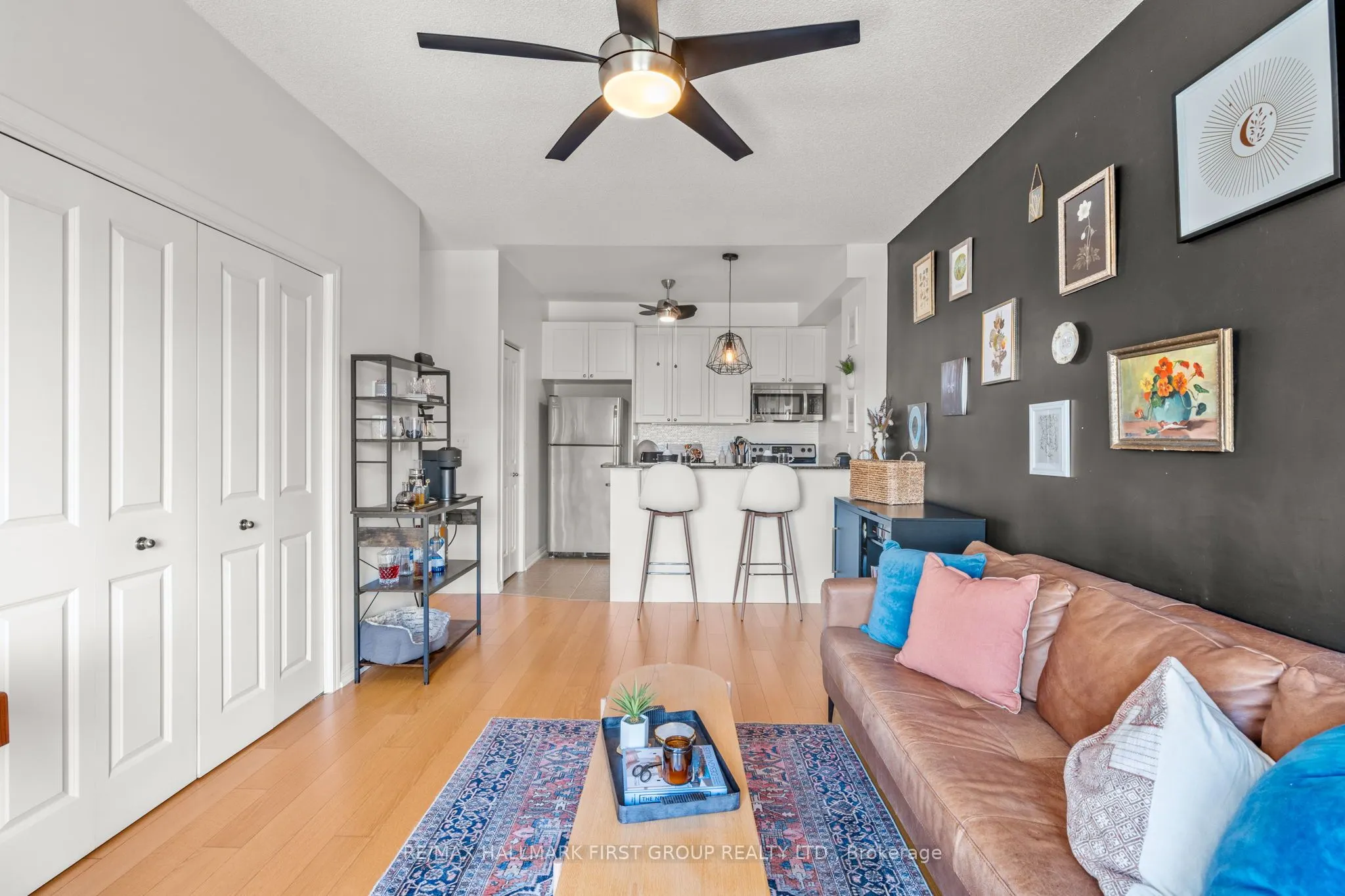 1 Sidney Lane, #203