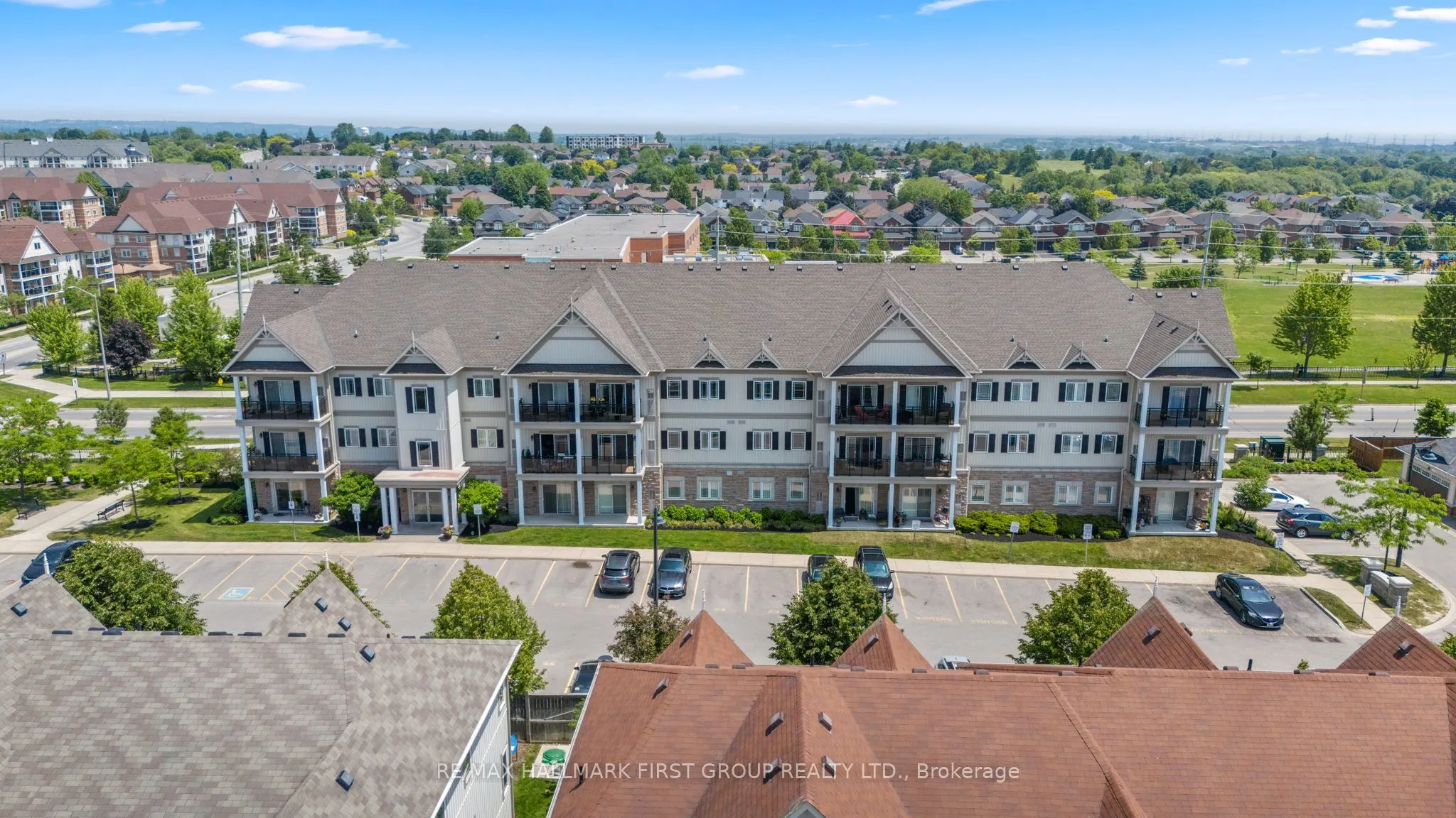 1 Sidney Lane, #203