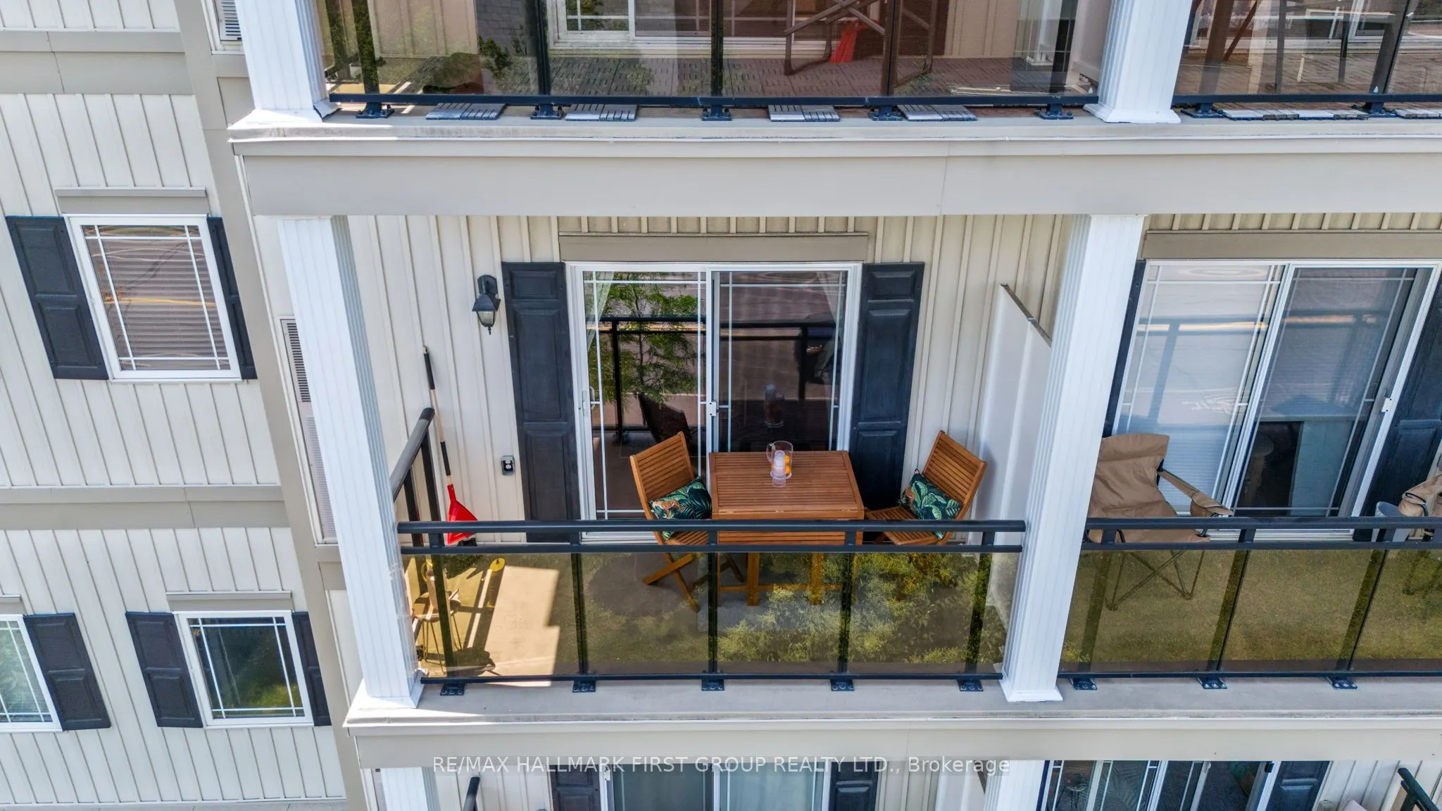 1 Sidney Lane, #203