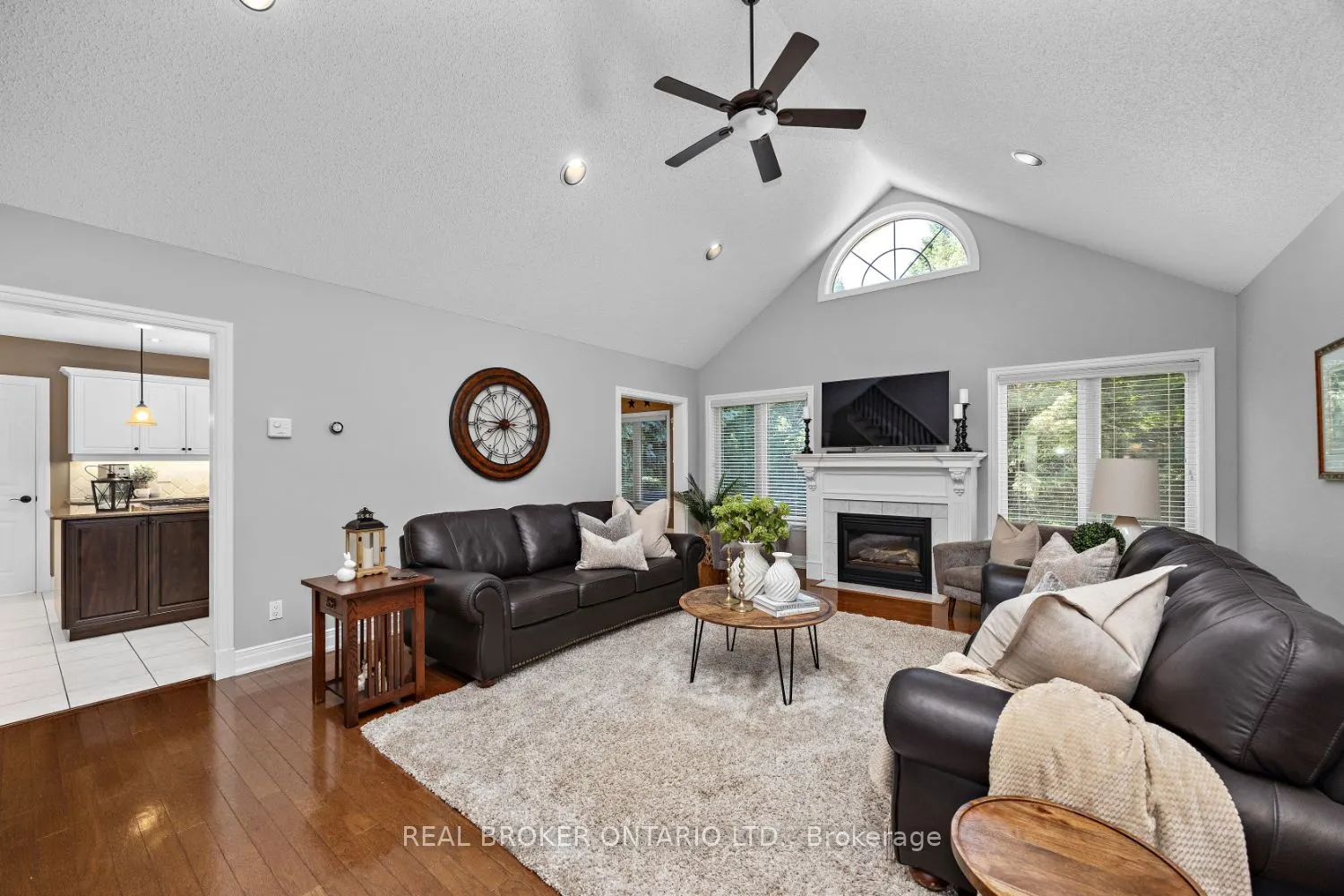 24 Worthington Drive