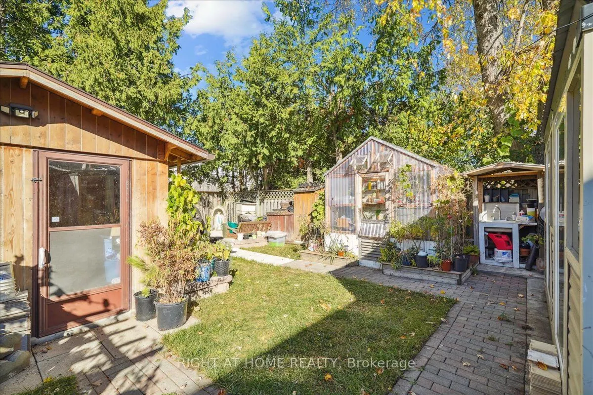 48 Ardgowan Crescent