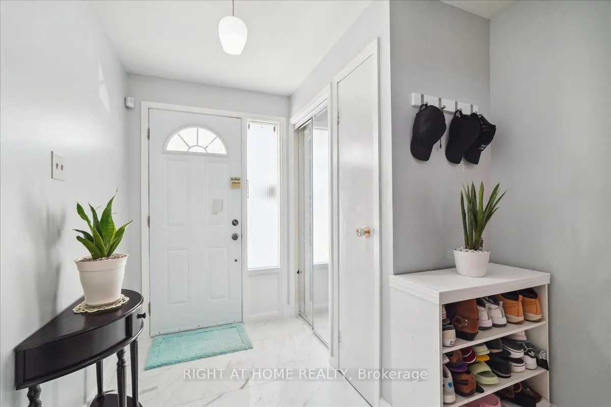 48 Ardgowan Crescent