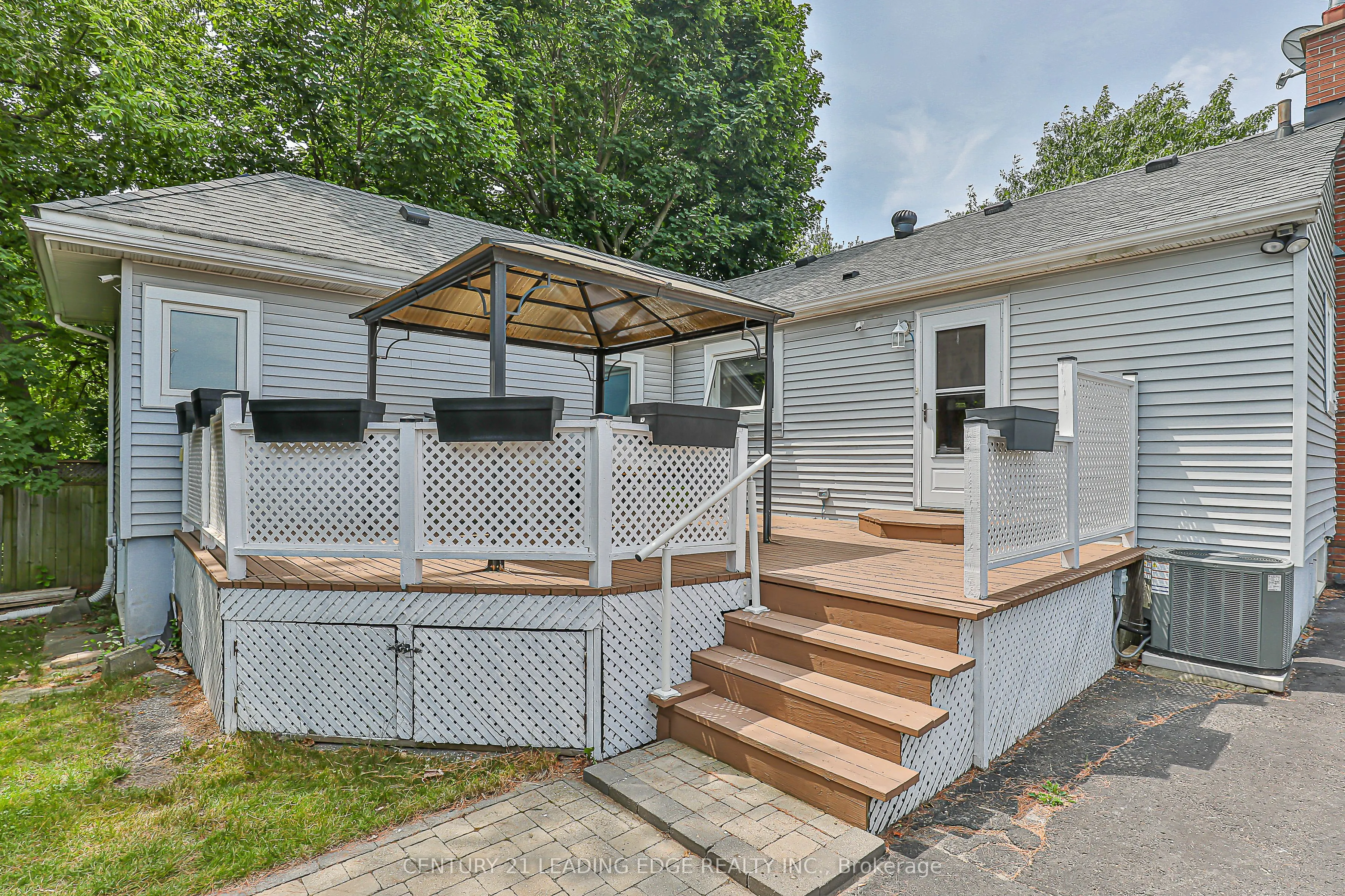 361 Gibbons Street