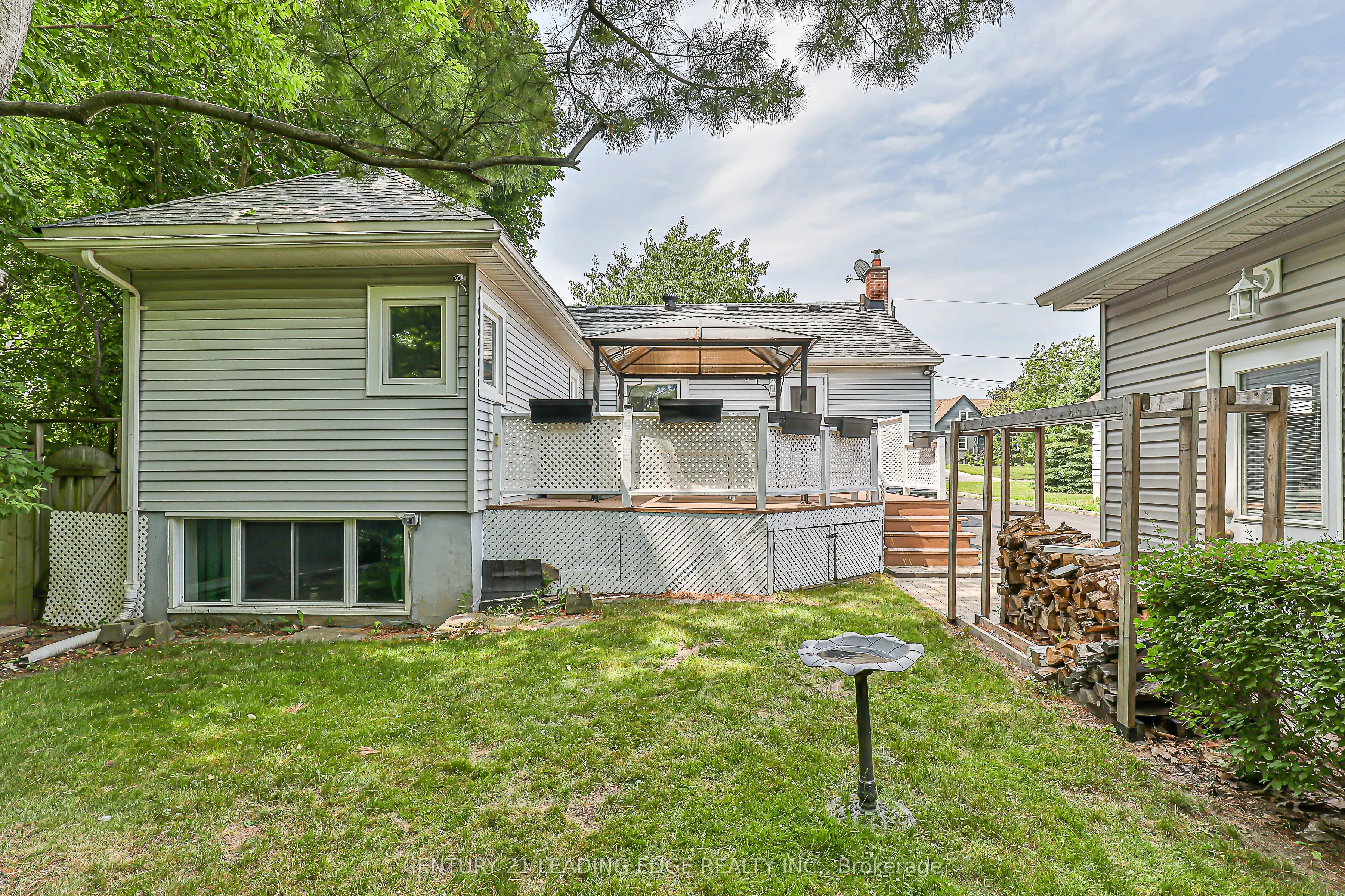 361 Gibbons Street