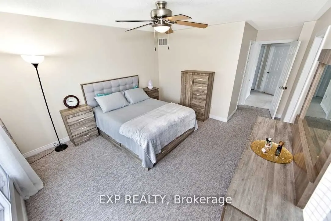 39 Guildpark Pathway, #39