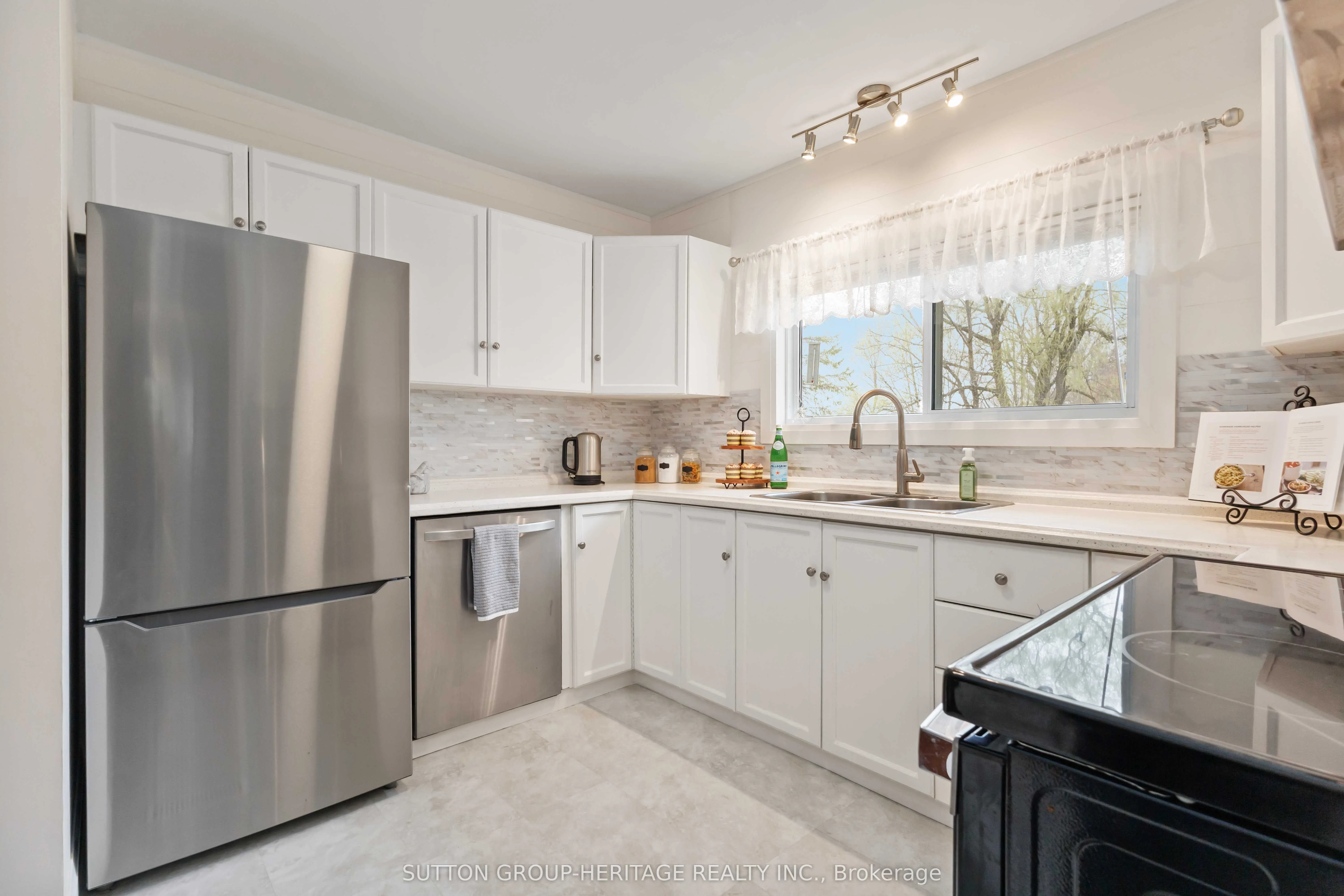 3652 Concession 4 Road