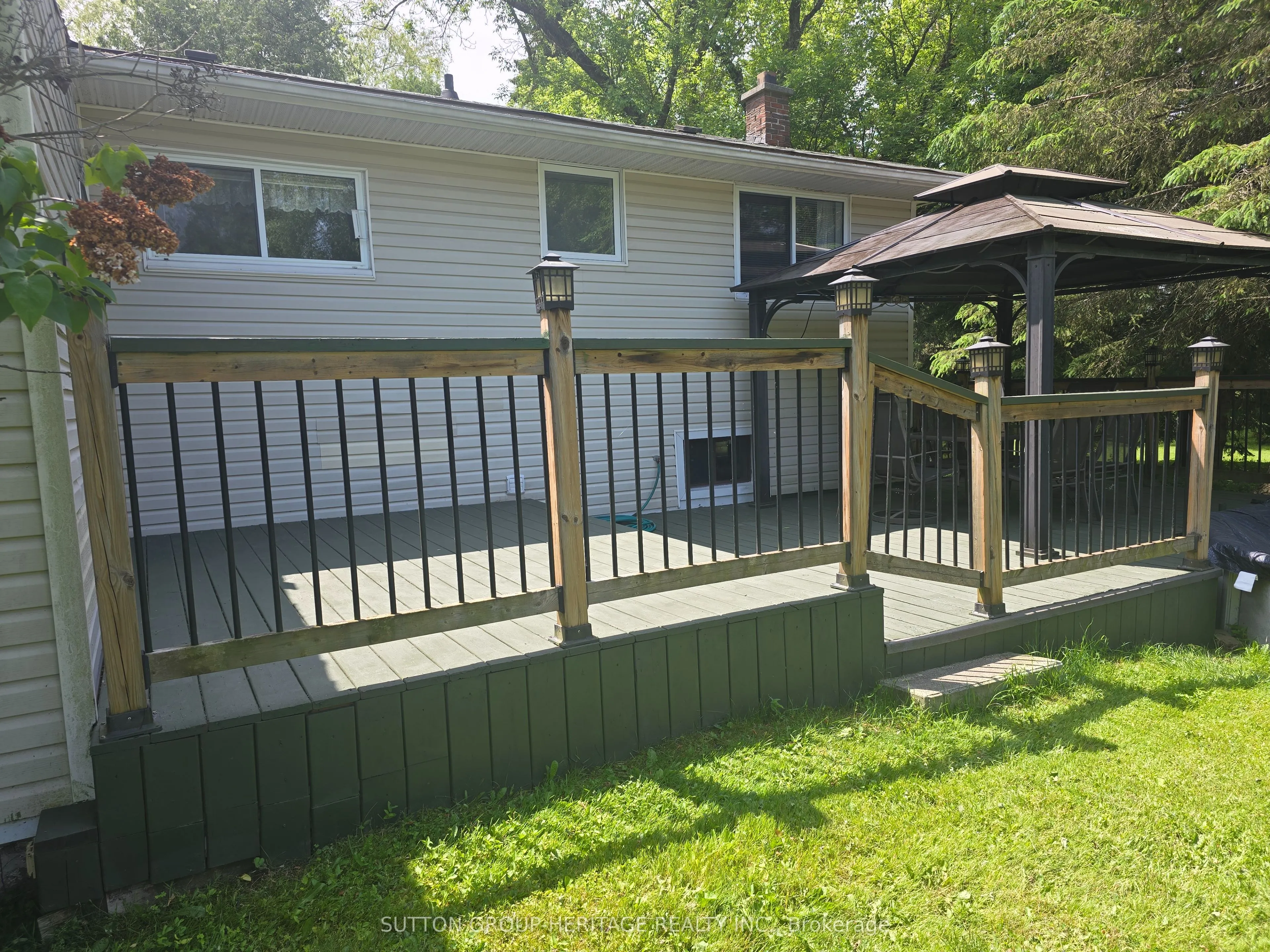 3652 Concession 4 Road