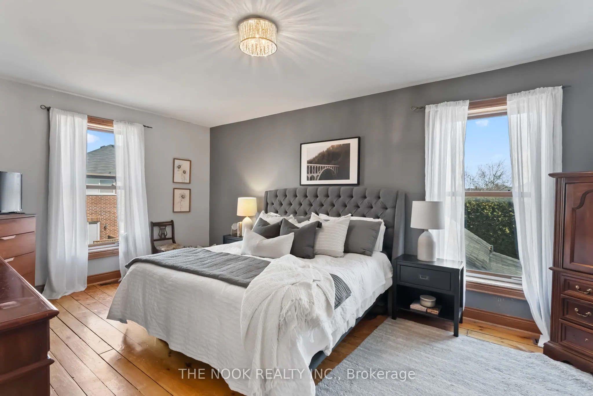 227 Scugog Street