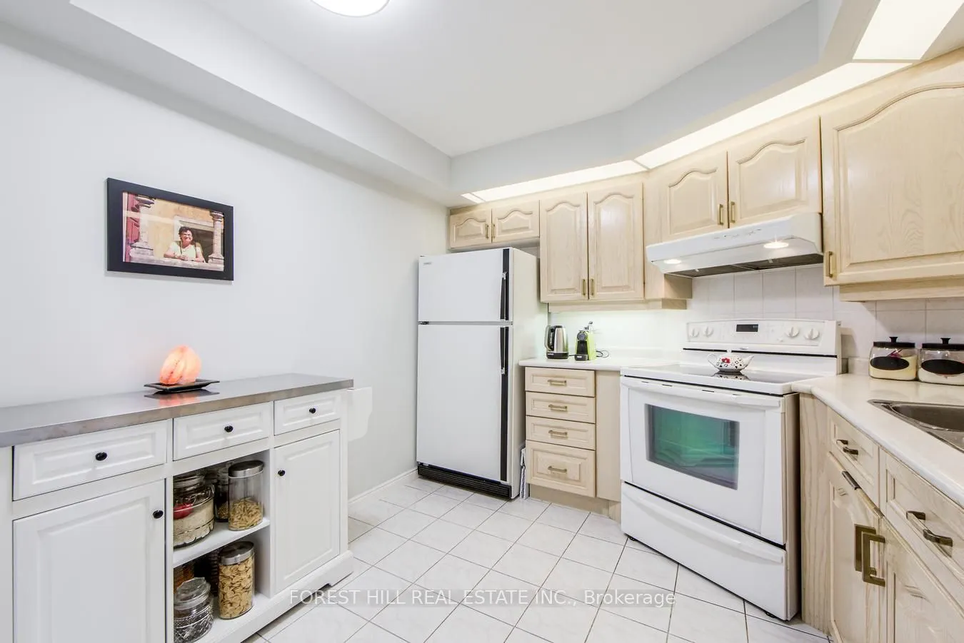 10 Guildwood Parkway, #717