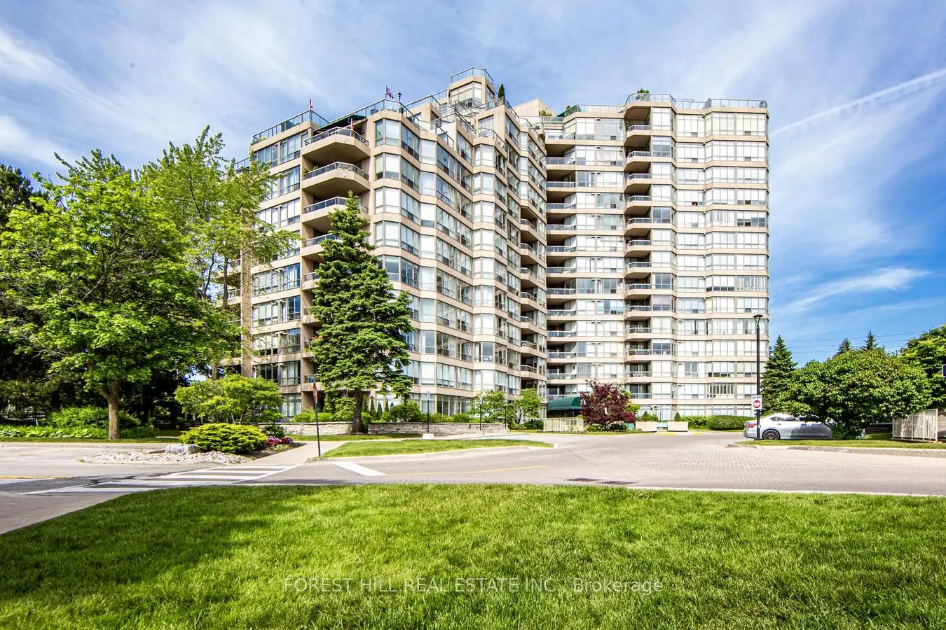 10 Guildwood Parkway, #717